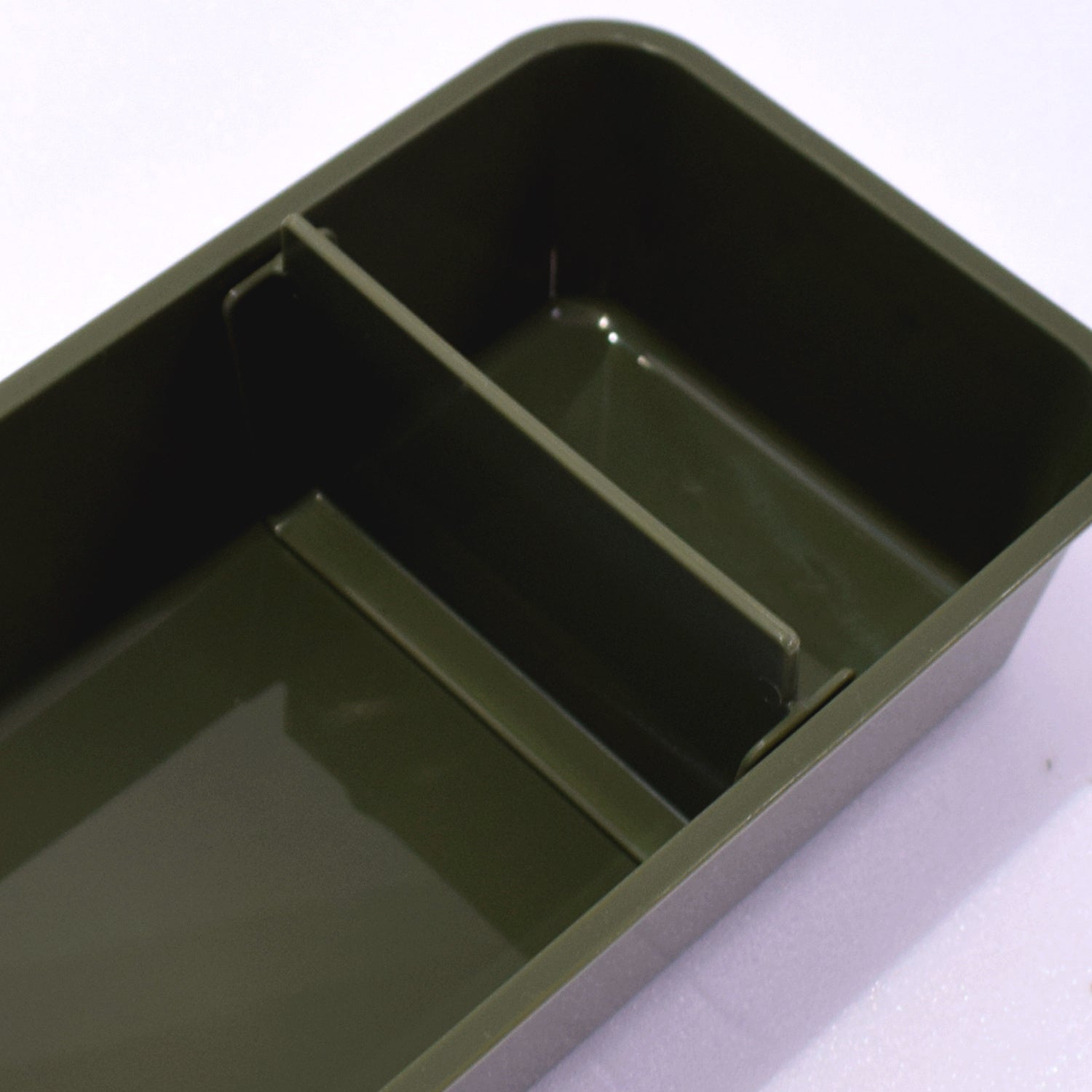 一段には仕切り付き