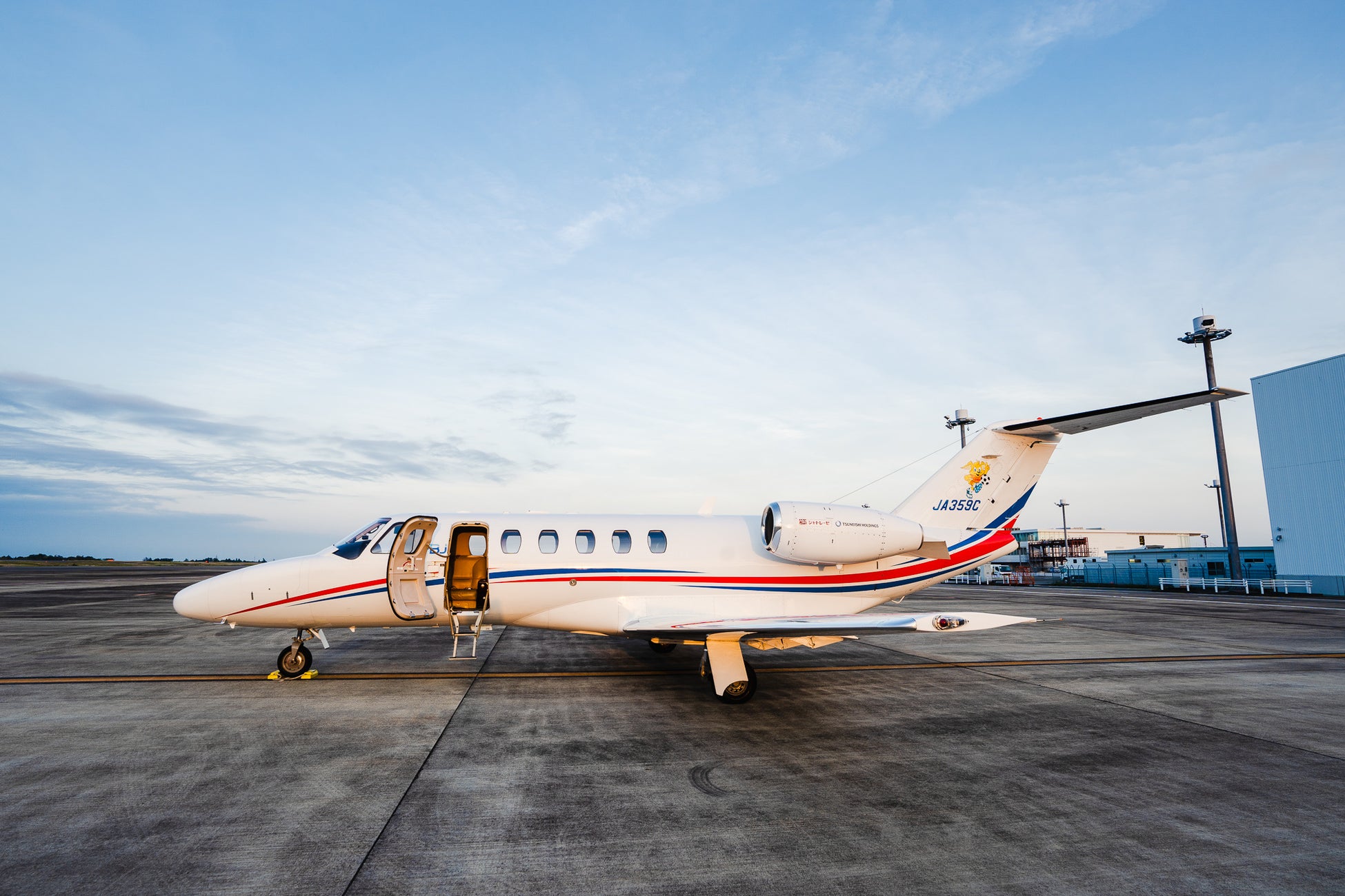 プライベートジェットCJ2+外装