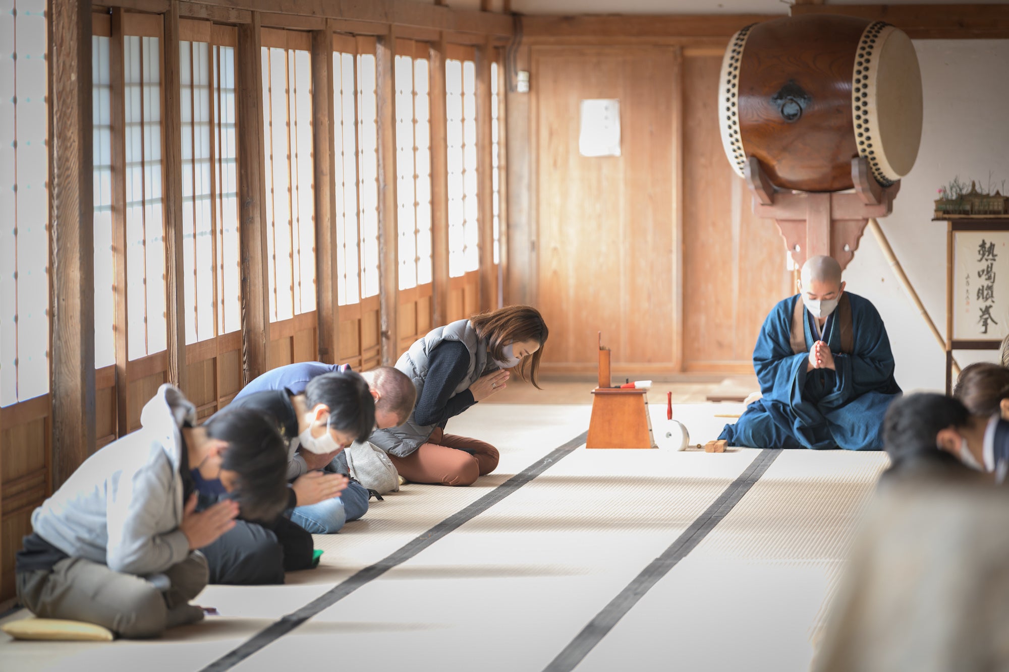国泰寺　坐禅イメージ