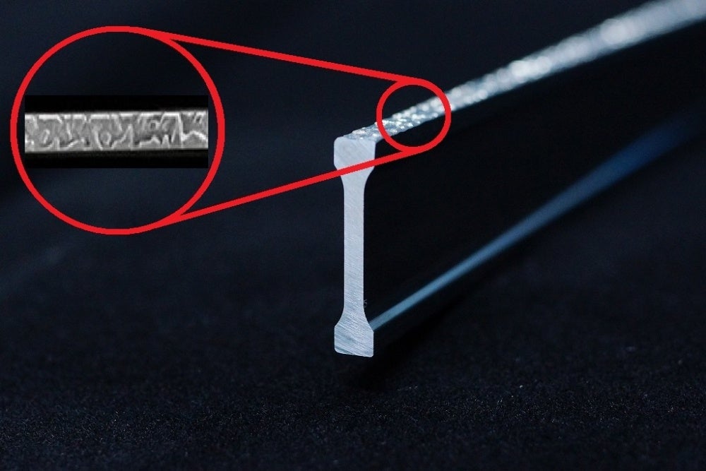 Iバー「リプルス」