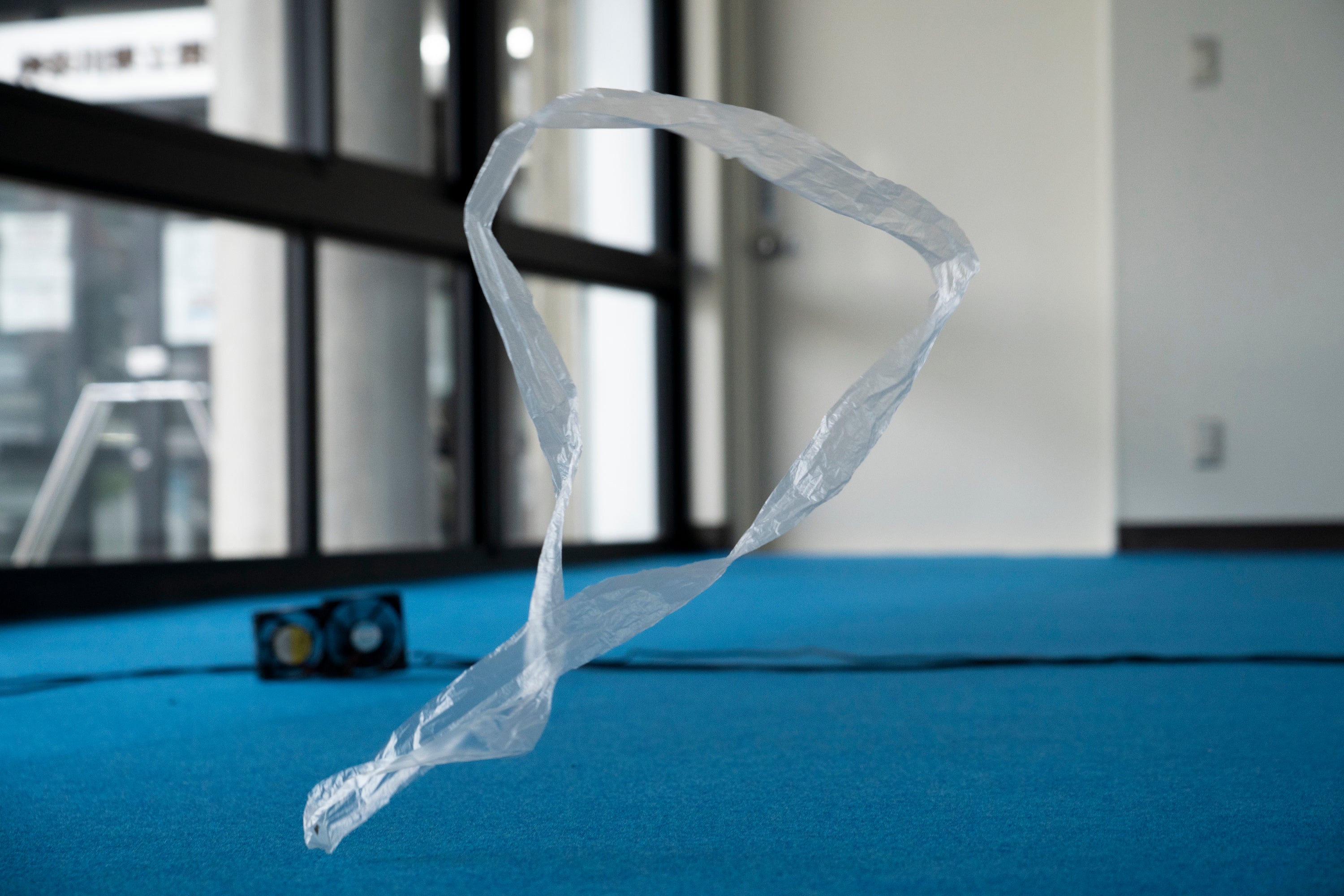 三原聡一郎「空気の研究」 撮影：西野正将