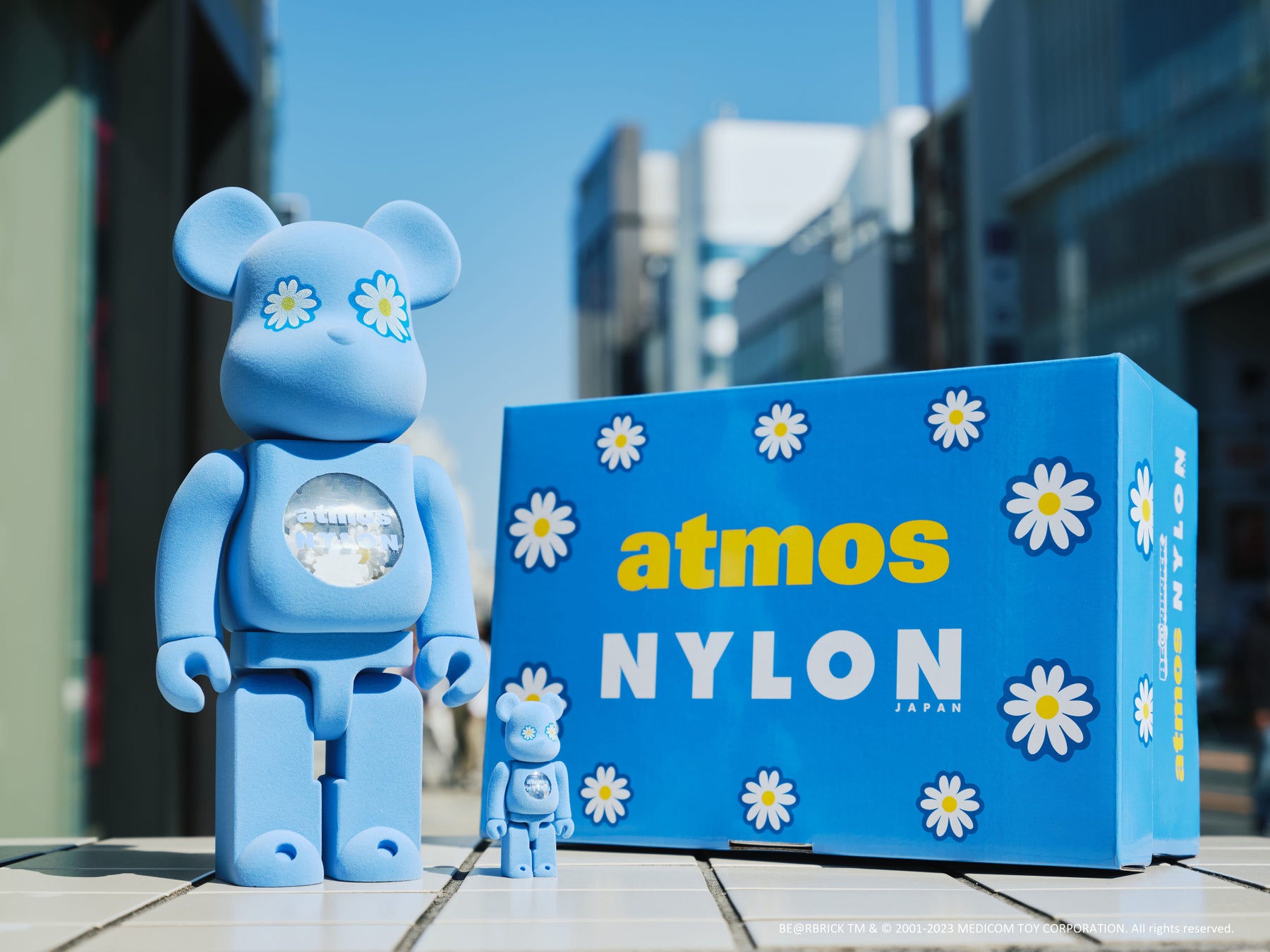 atmos pink × NYLON JAPAN: 第二弾トリプルコラボレーションでBE@RBRICKをカスタマイズ atmos pink × NYLON JAPAN: 第二弾トリプルコラボレーションでBE@RBRICKをカスタマイズ