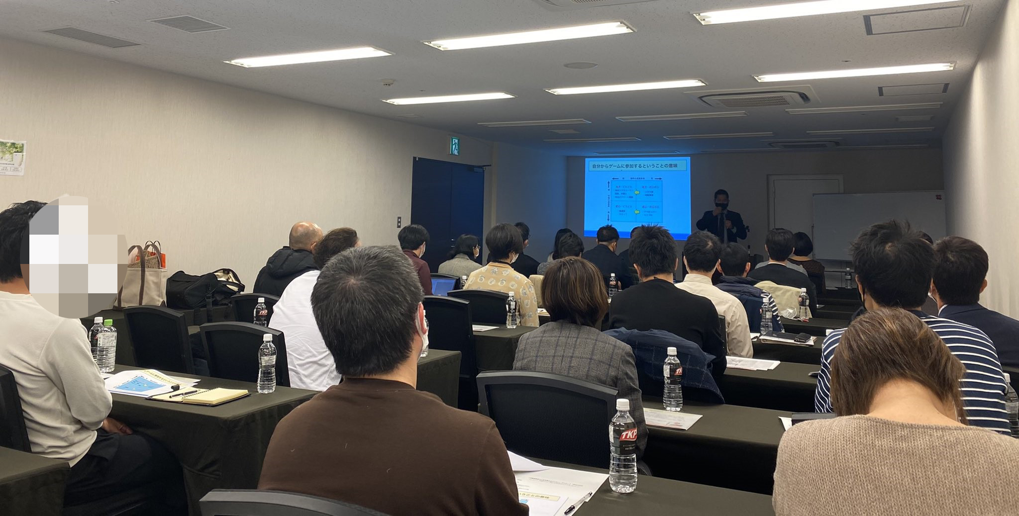 12月5日に行われた第1回体験セミナーの様子。満足度調査では参加者29名中、全員が満足と回答をする結果となり大盛況だった。