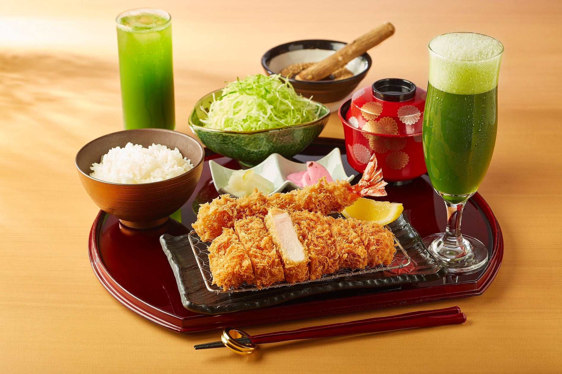 八街産ピーナッツと大阪発祥さつまいもの贅沢な出会い。『ドレ・ピーナッツ&さつま芋サンデー』が 10/1(木)から【Doré(ドレ)】 より期間限定で新発売!