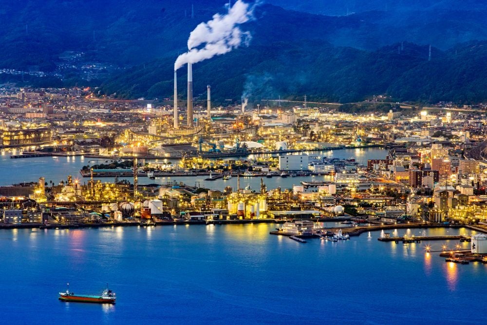 写真：周南工場夜景／提供：周南市 観光交流課