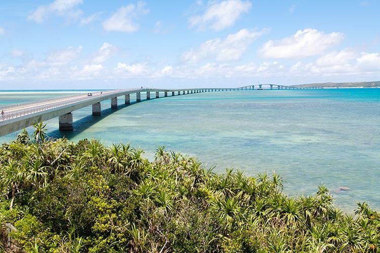 写真：伊良部大橋／提供：宮古島市 観光商工課