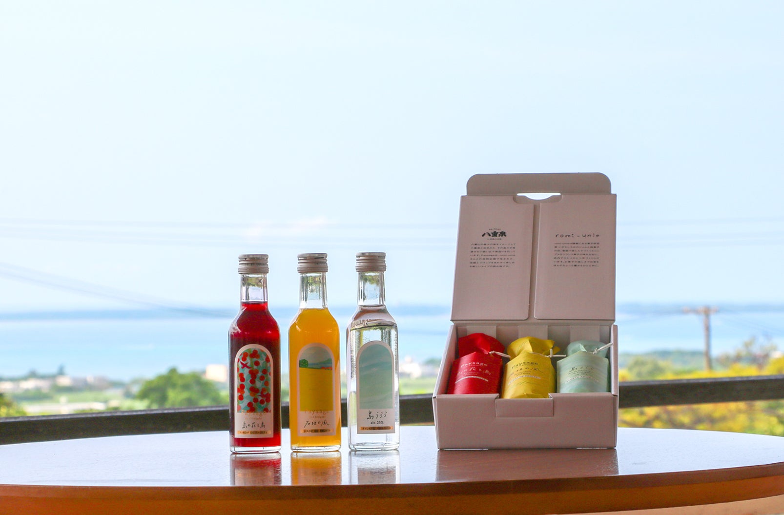 八重泉酒造とromi-unieがコラボレーション沖縄・石垣島の風景を