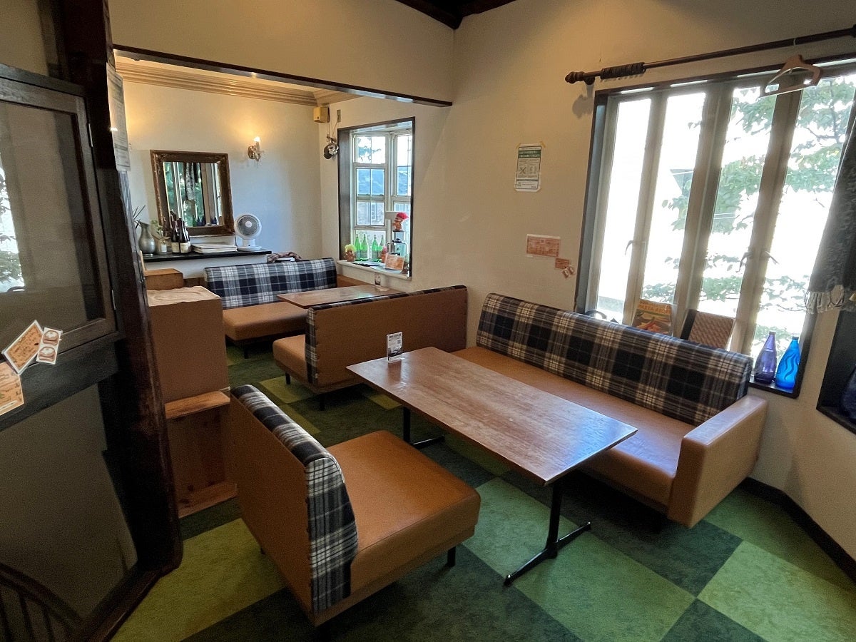 MANUALgraph　LOMOND TARTAN　二人掛けソファ　片肘付き LOMOND TARTAN ｜ 3-Seater – ソファ専門ブランドMANUALgraph