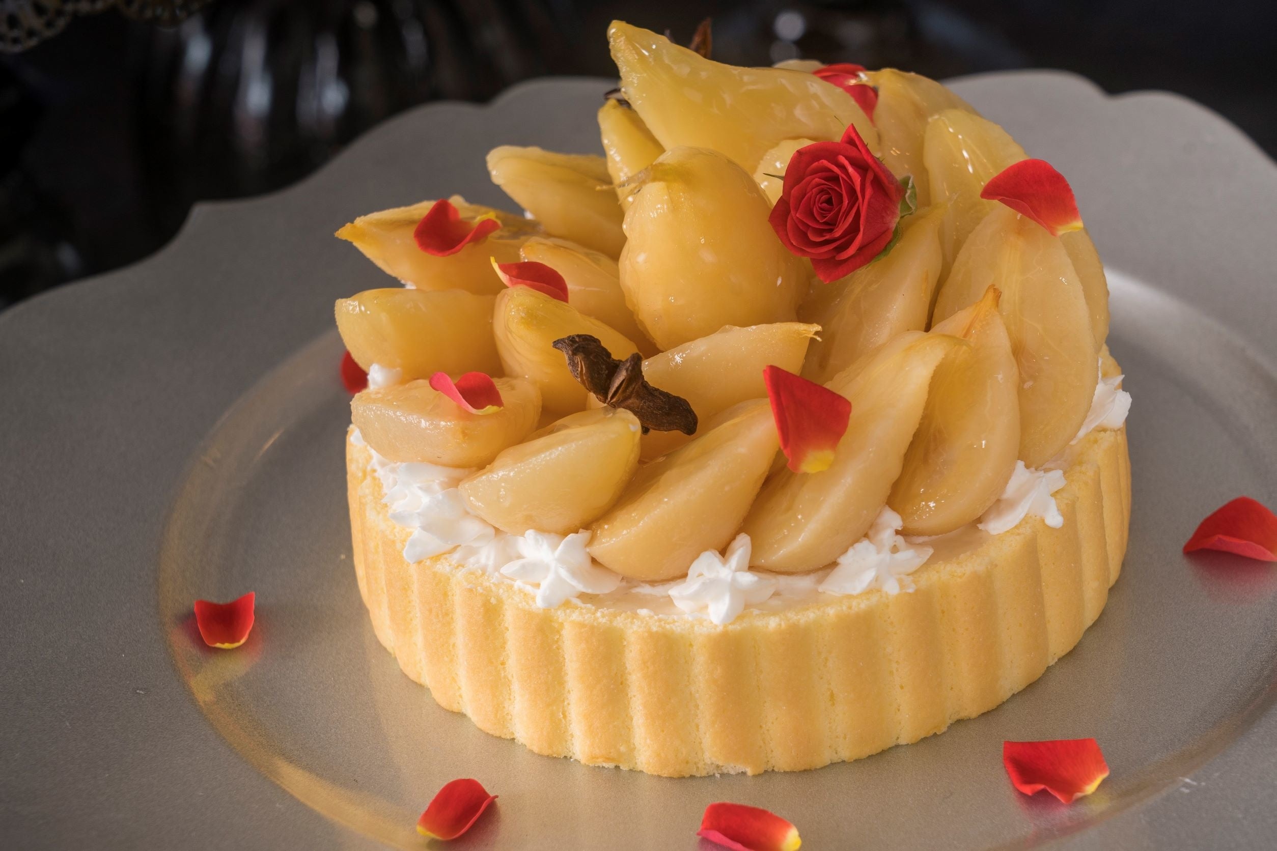 バニラババロア　洋梨コンポート　イメージ