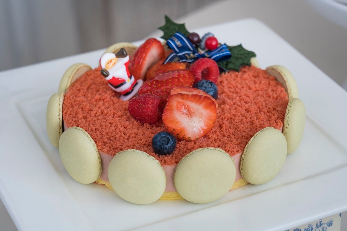 「いちごさんと赤すぐりのムース」イメージ