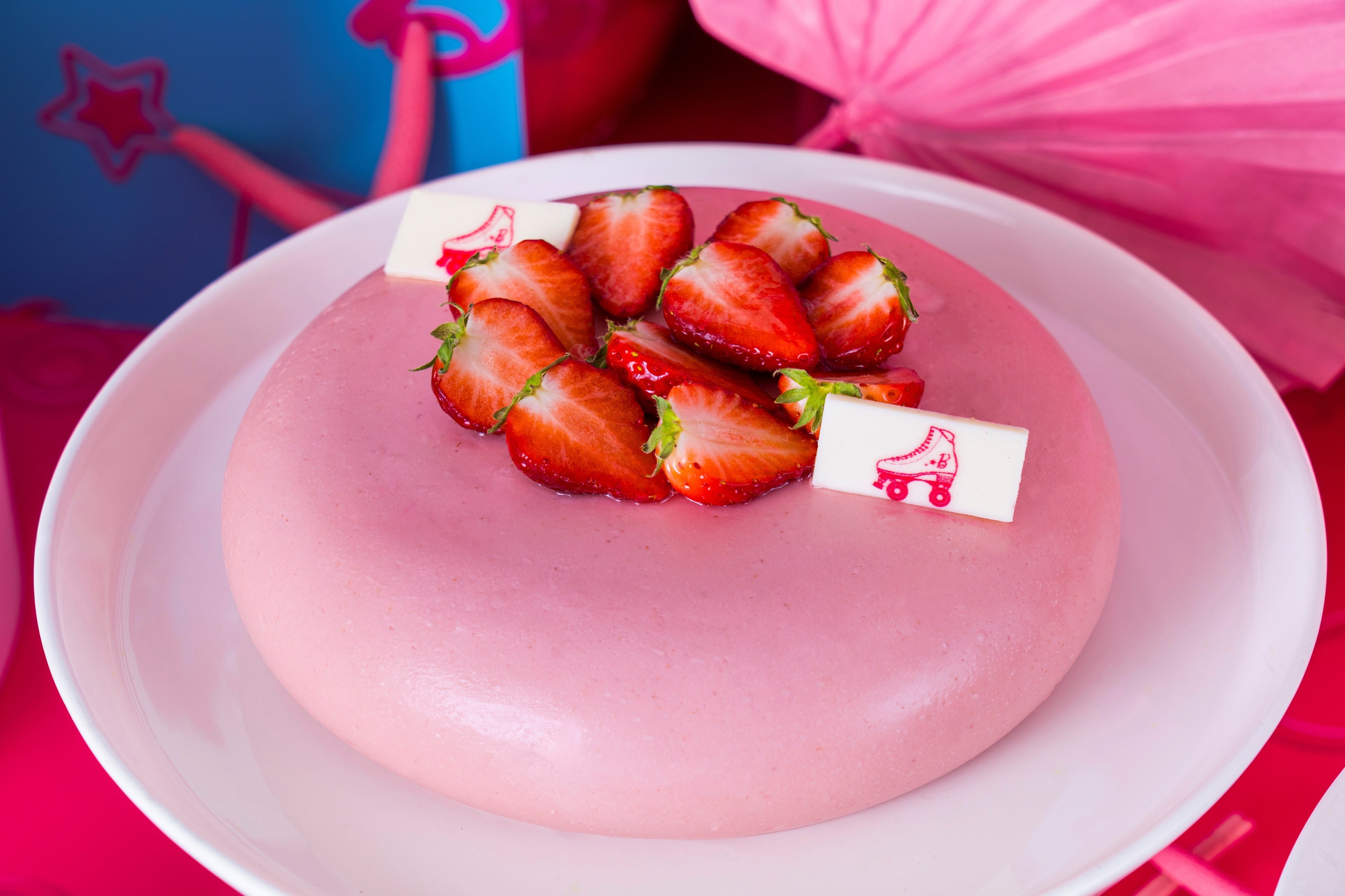 いちごムースケーキ