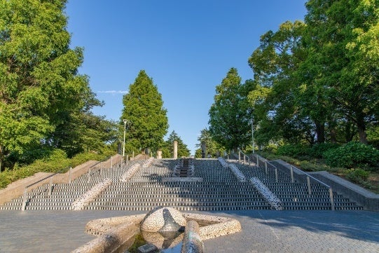山下公園の水の階段　撮影：平山勝三郎