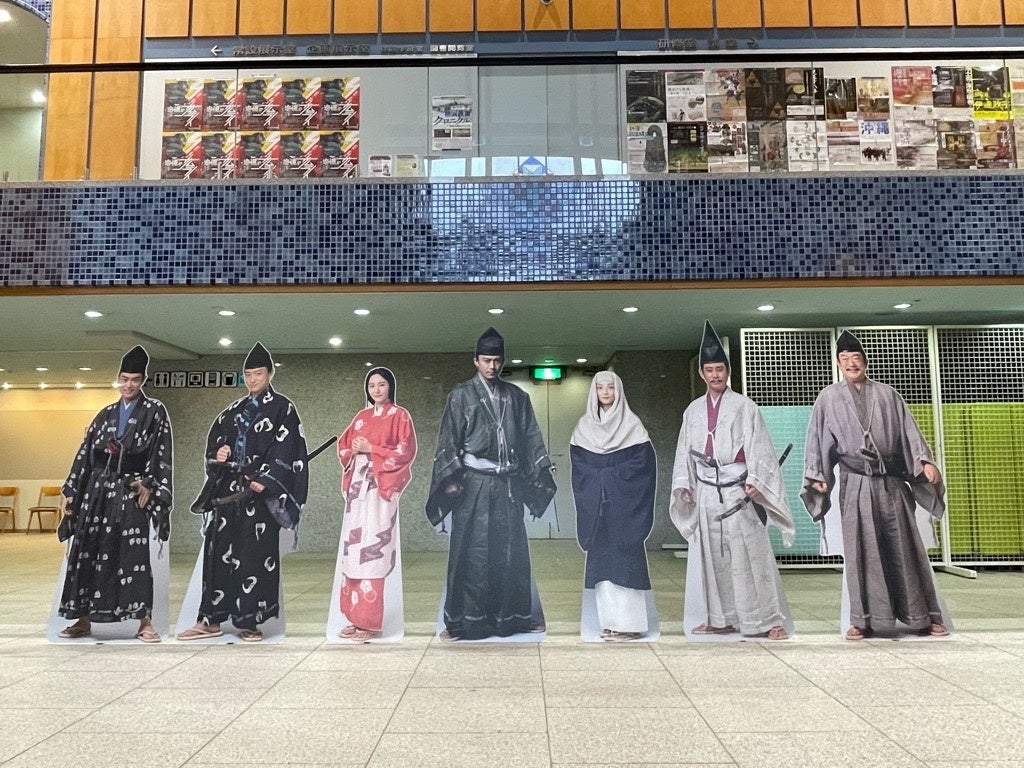 大河ドラマ「鎌倉殿の13人」等身大パネル