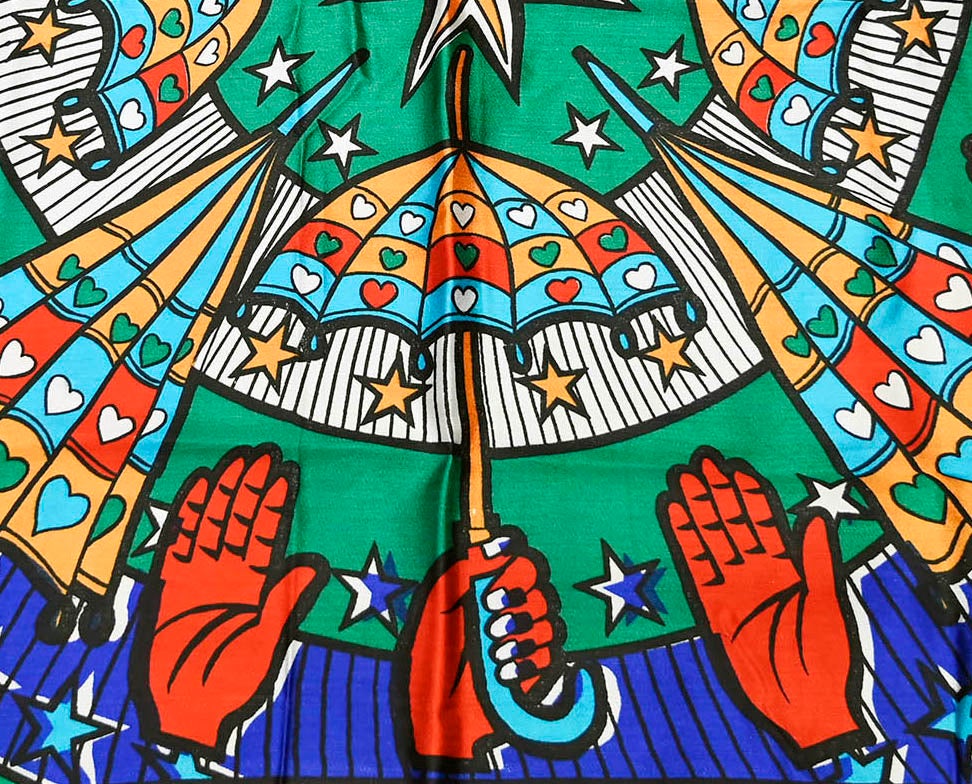 意匠認定番号 7125《市松鶏》　昭和32年にナイジェリアの都市ラゴスに輸出されたスカーフ（部分）　横浜市歴史博物館所蔵