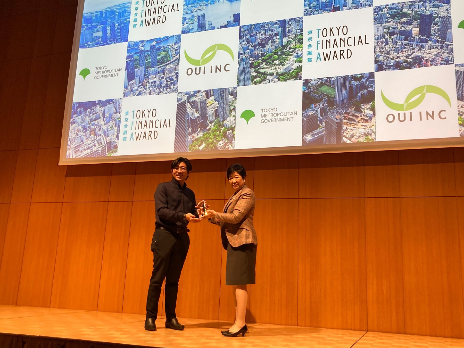 小池知事に表彰頂きました!