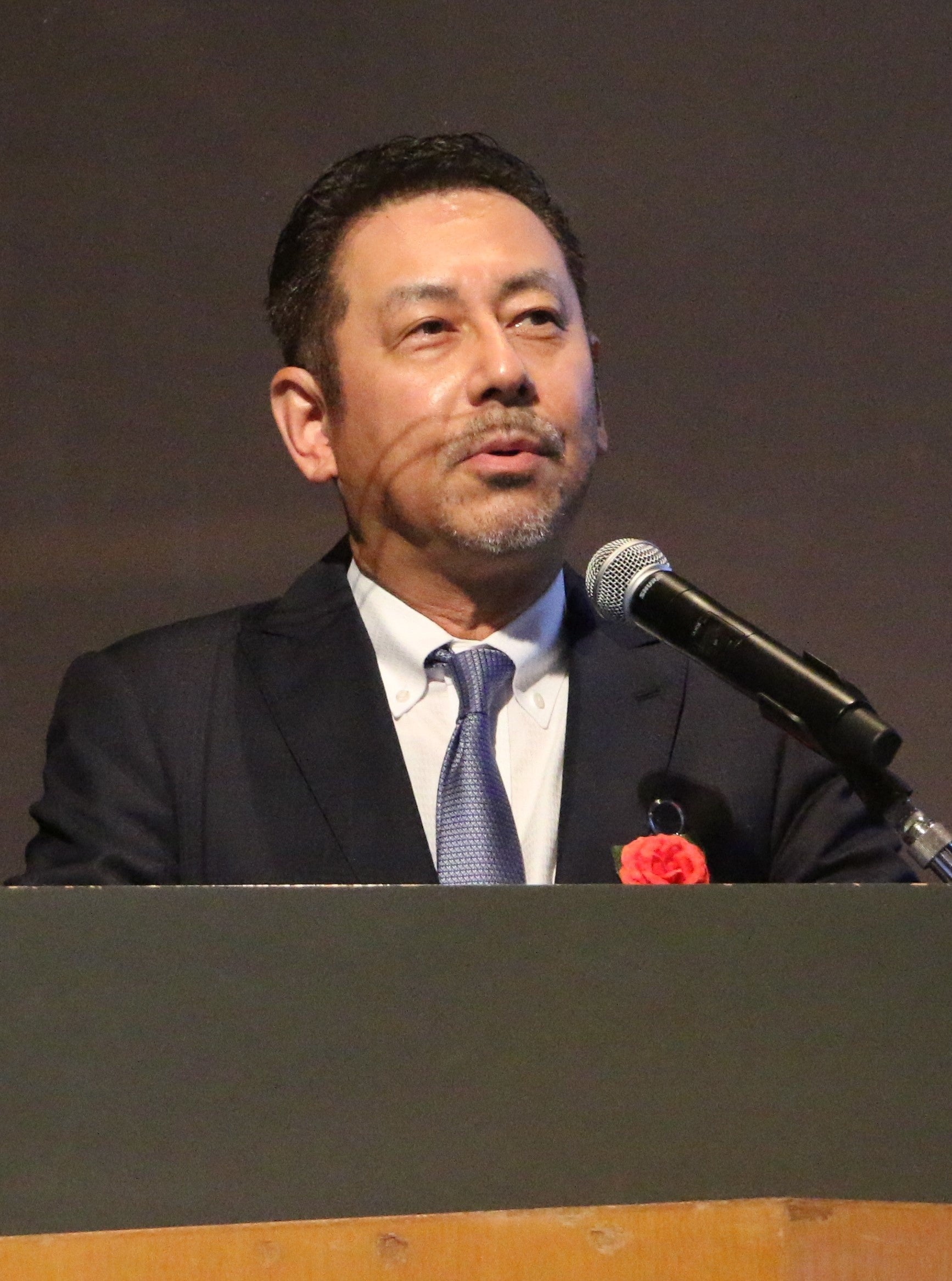 河田則文教授