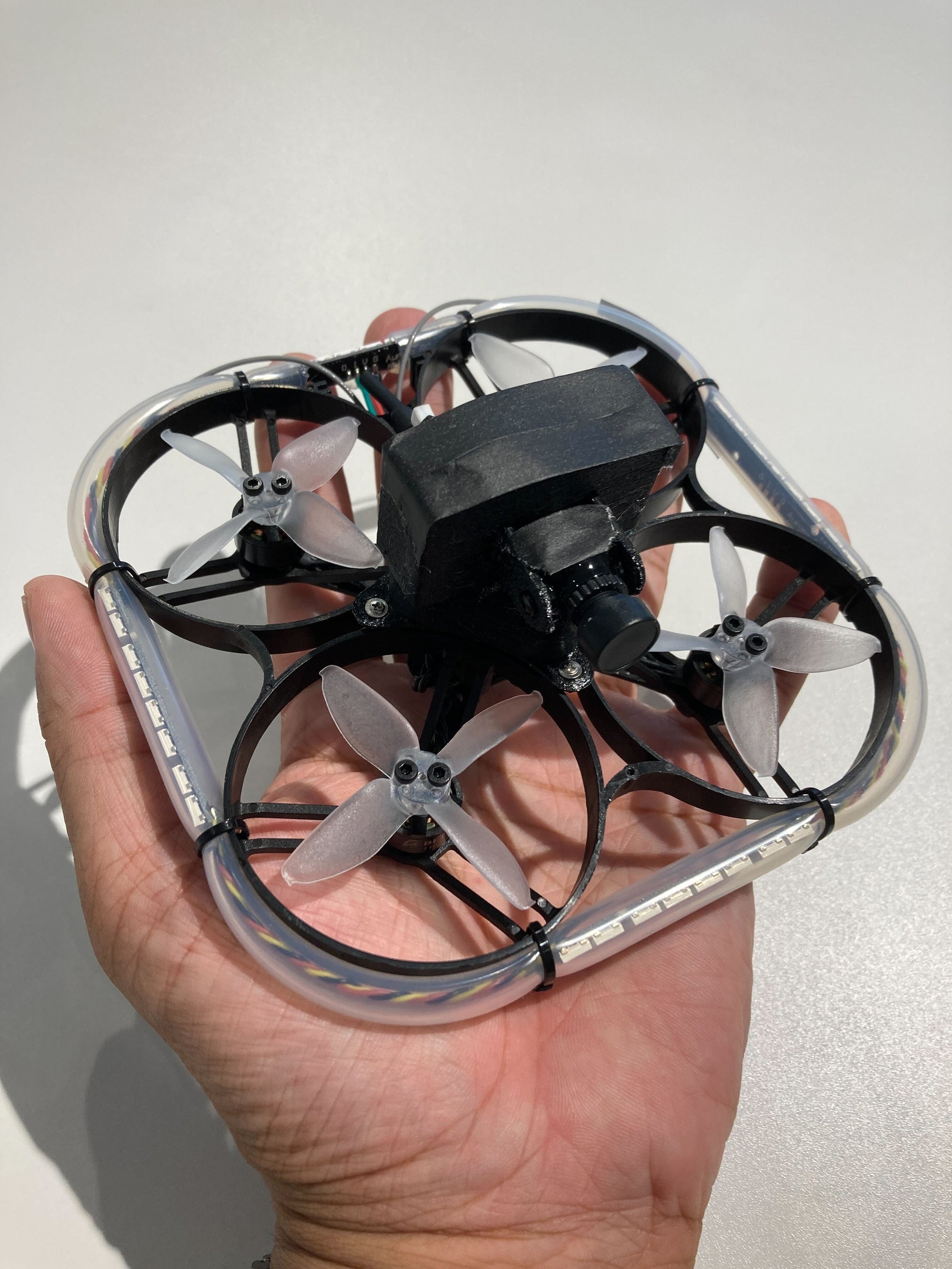 点検に使用したマイクロドローン