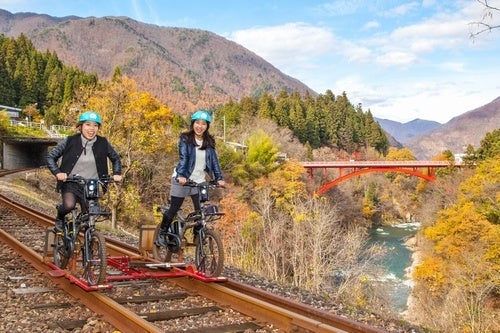 レールマウンテンバイク秋