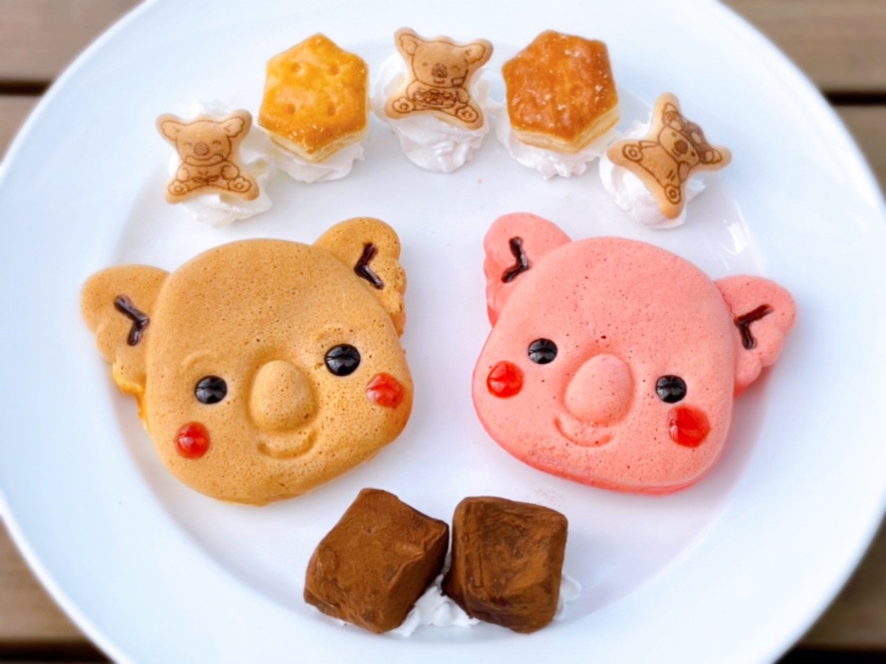 コアラのマーチパンケーキ プレーン・ピンク