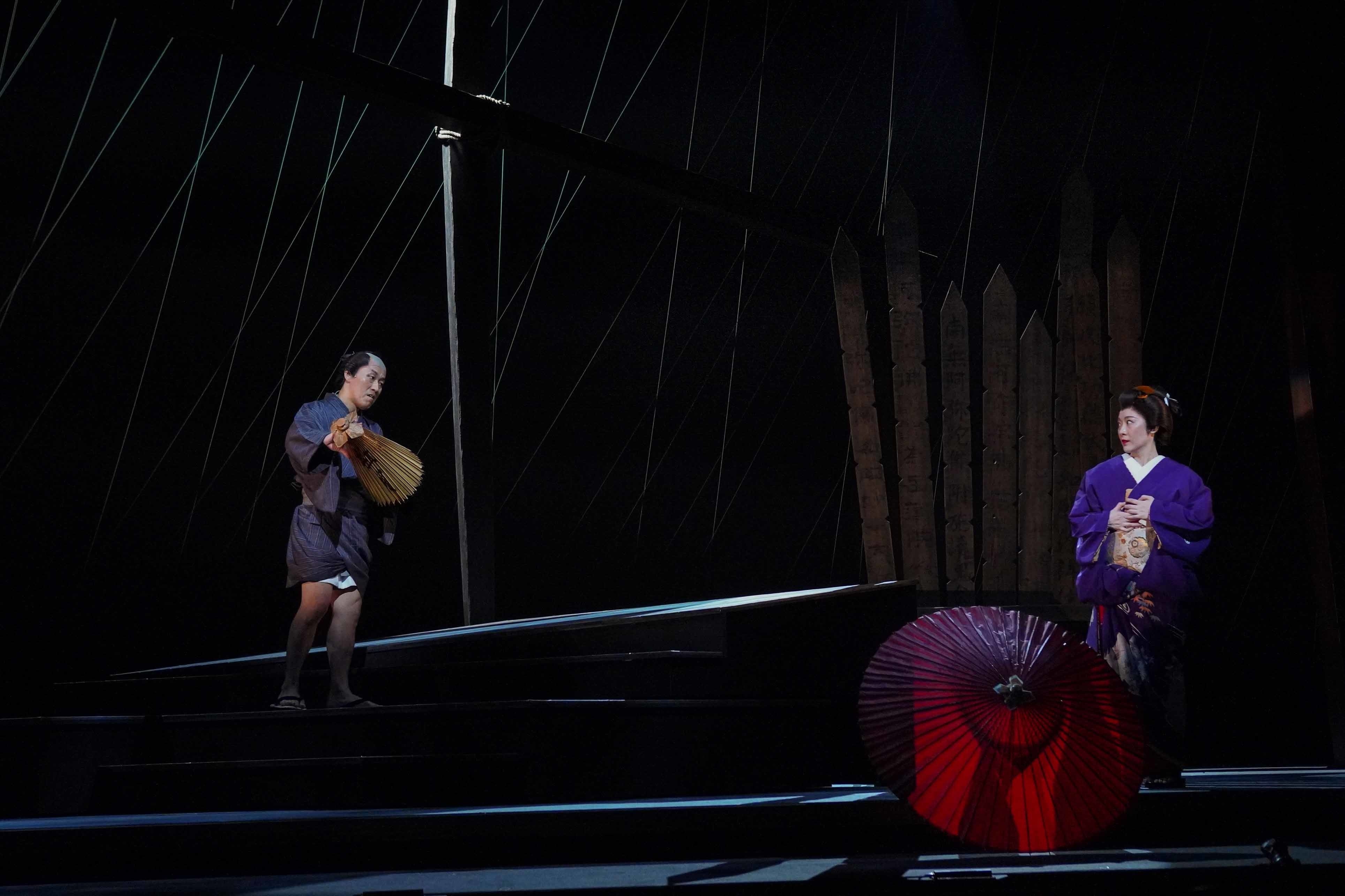 こまつ座『雨』　撮影：宮川舞子