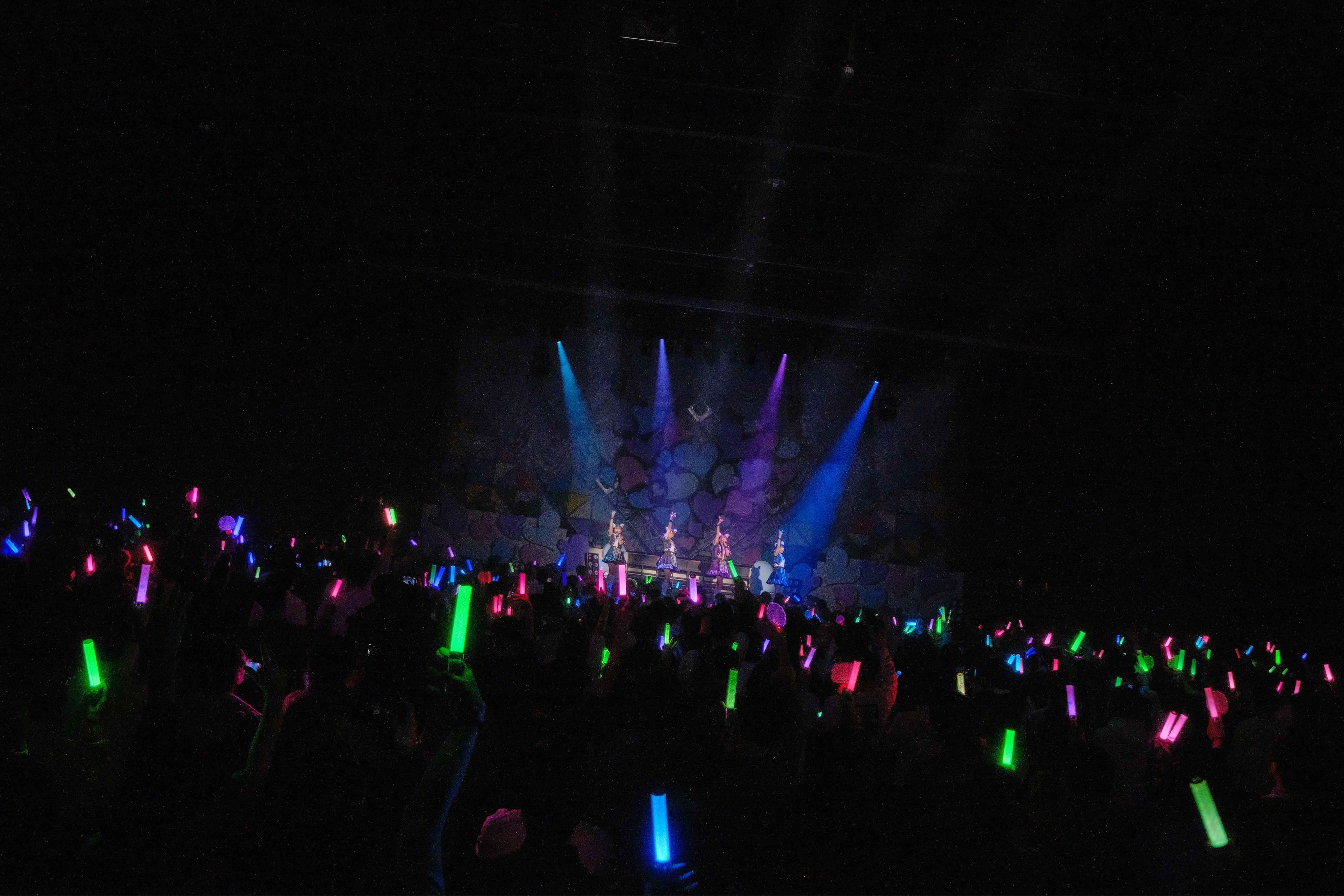 わーすた 7周年ライブ「The World Standard～石の上にネコも乗る7年～」 ©AMG