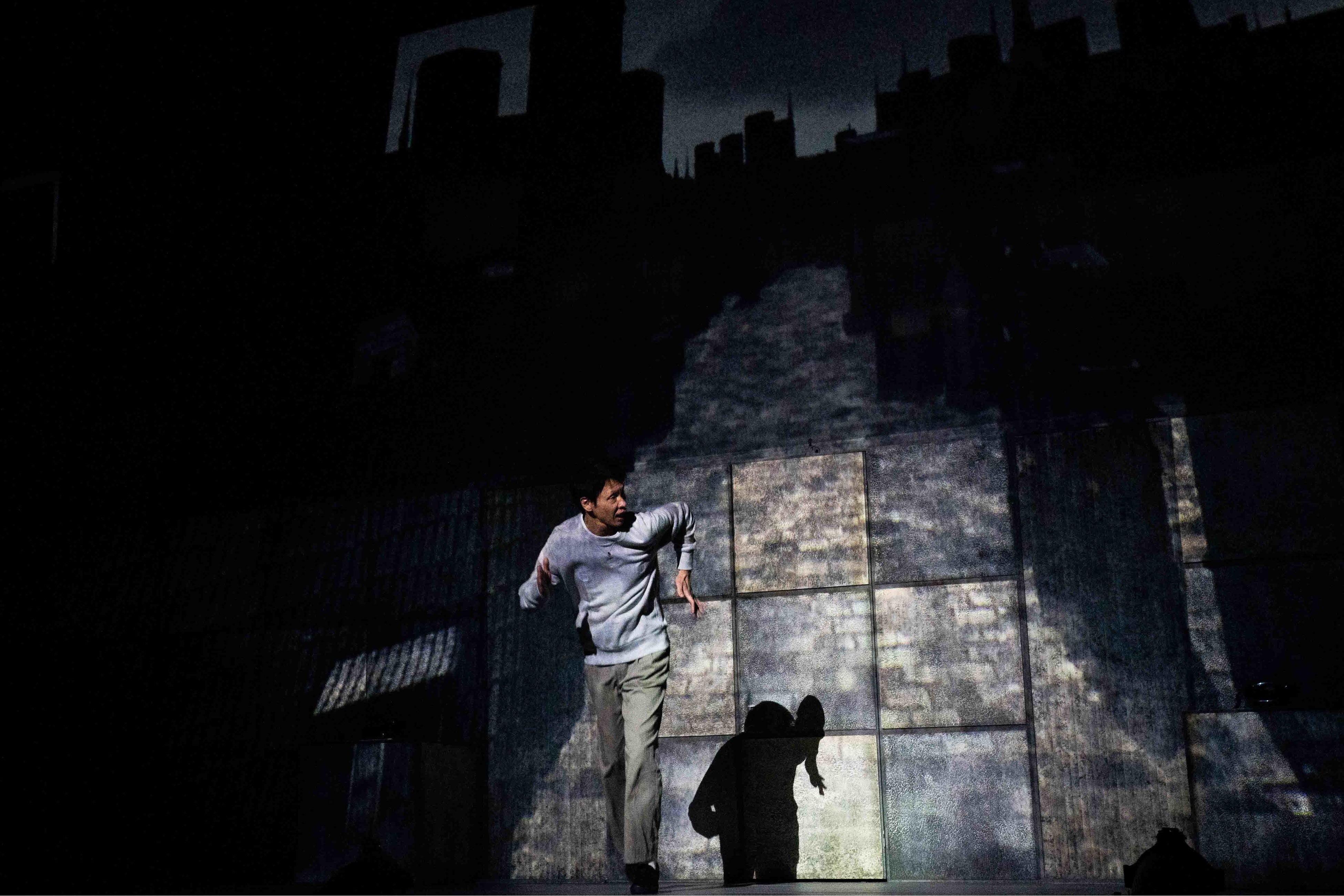 『イモンドの勝負』 撮影：引地信彦