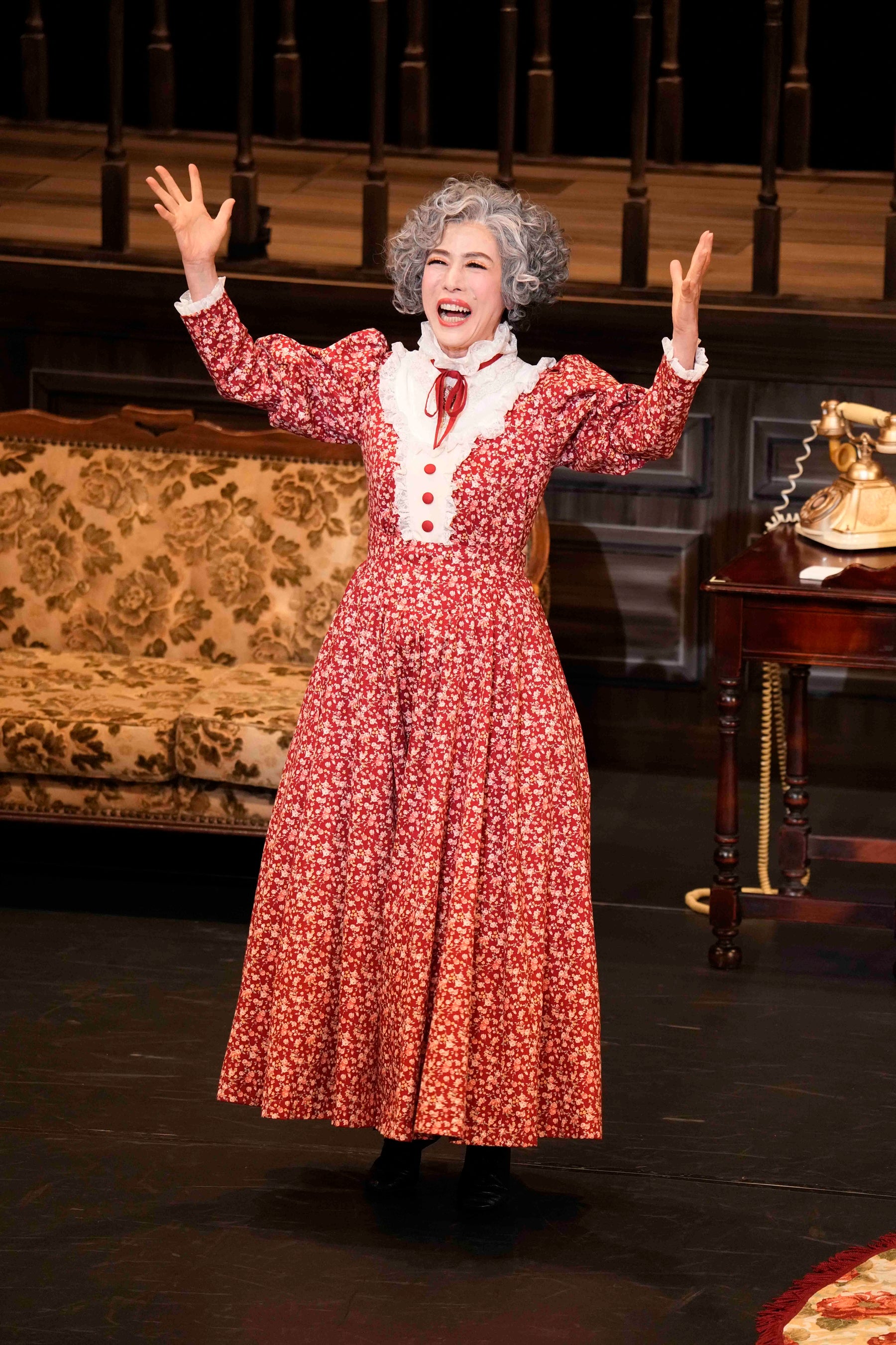 舞台「毒薬と老嬢」©松竹