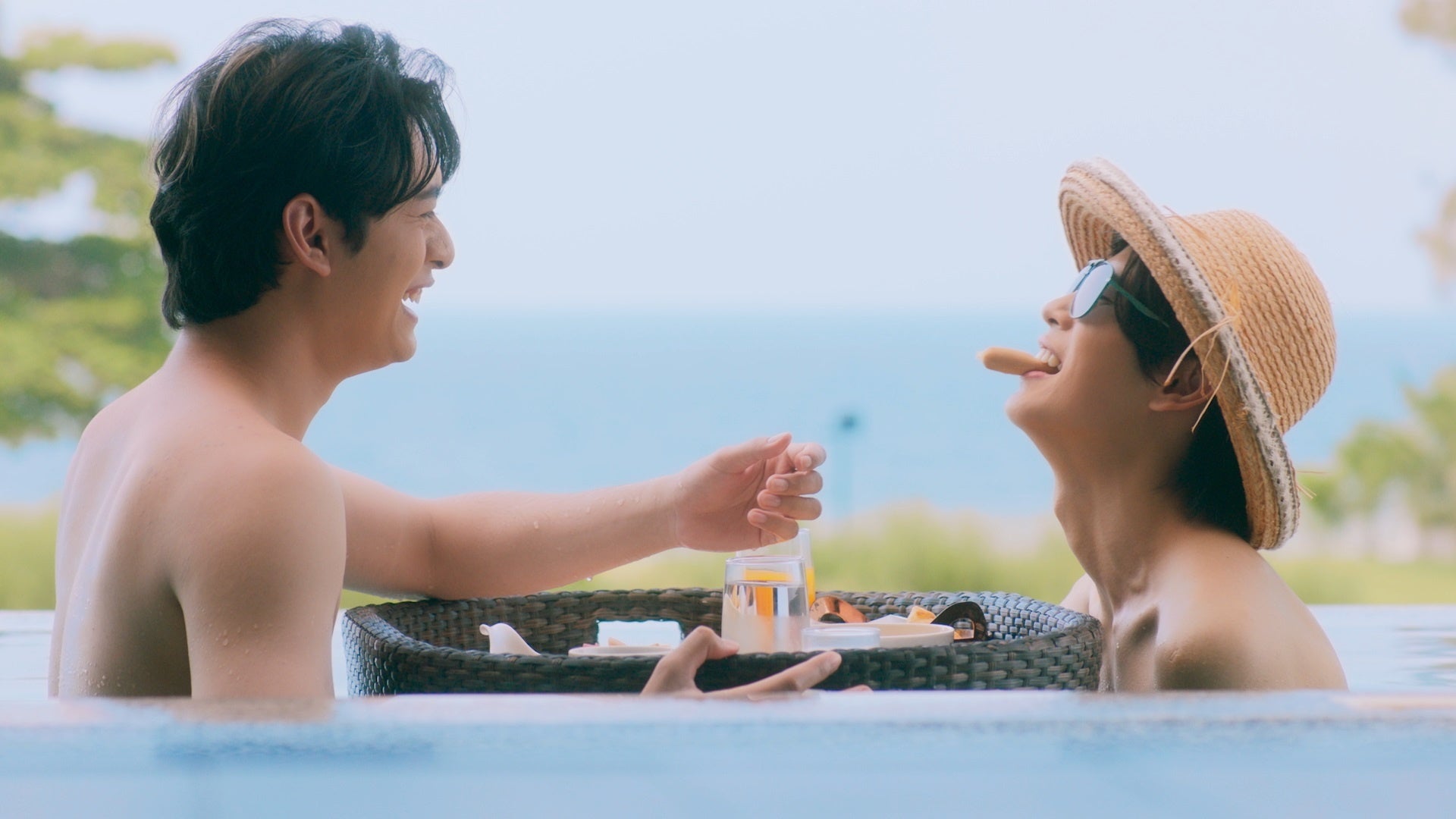 ©Based on the comic “LOVE STAGE!!” by Eiki Eiki and Taishi Zaou Hollywood Thailand, KADOKAWA AMARIN, KADOKAWA CORPORATION