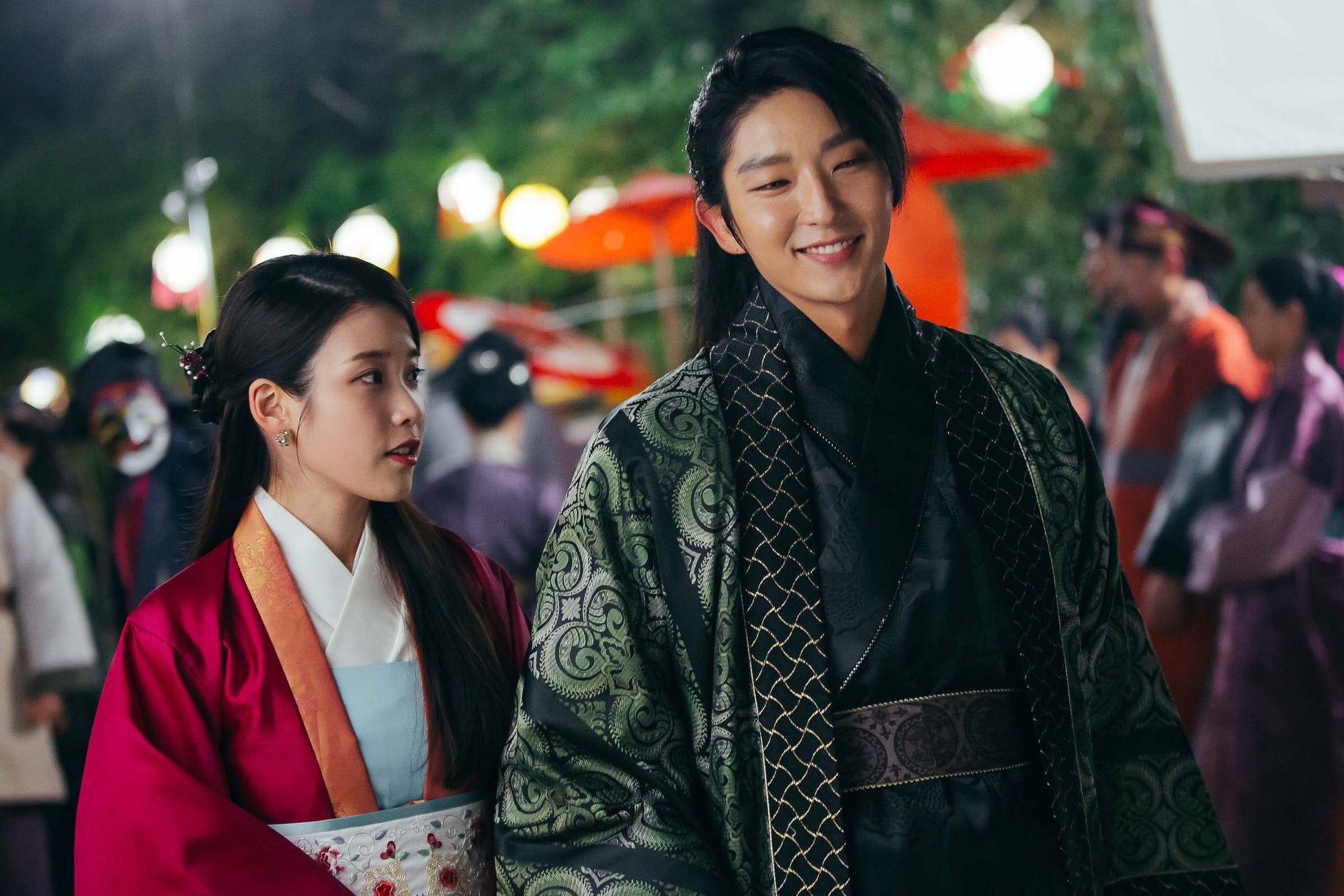 「麗<レイ>~花萌ゆる8人の皇子たち~」© 2016 Universal Studios, Barami bunda. Inc., and YG Entertainment Inc.