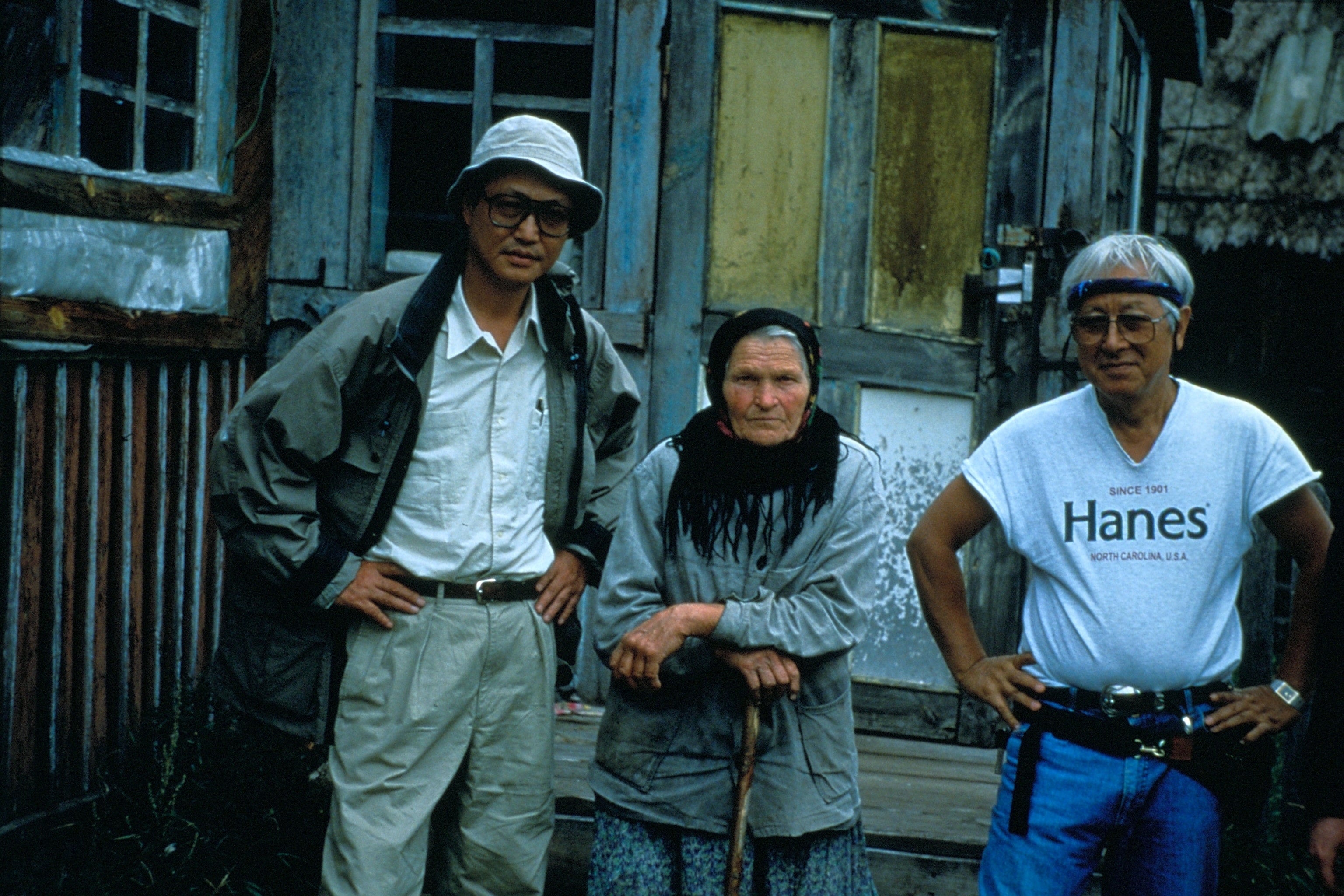 「20世紀末黙示録 もの食う人びと」©東映