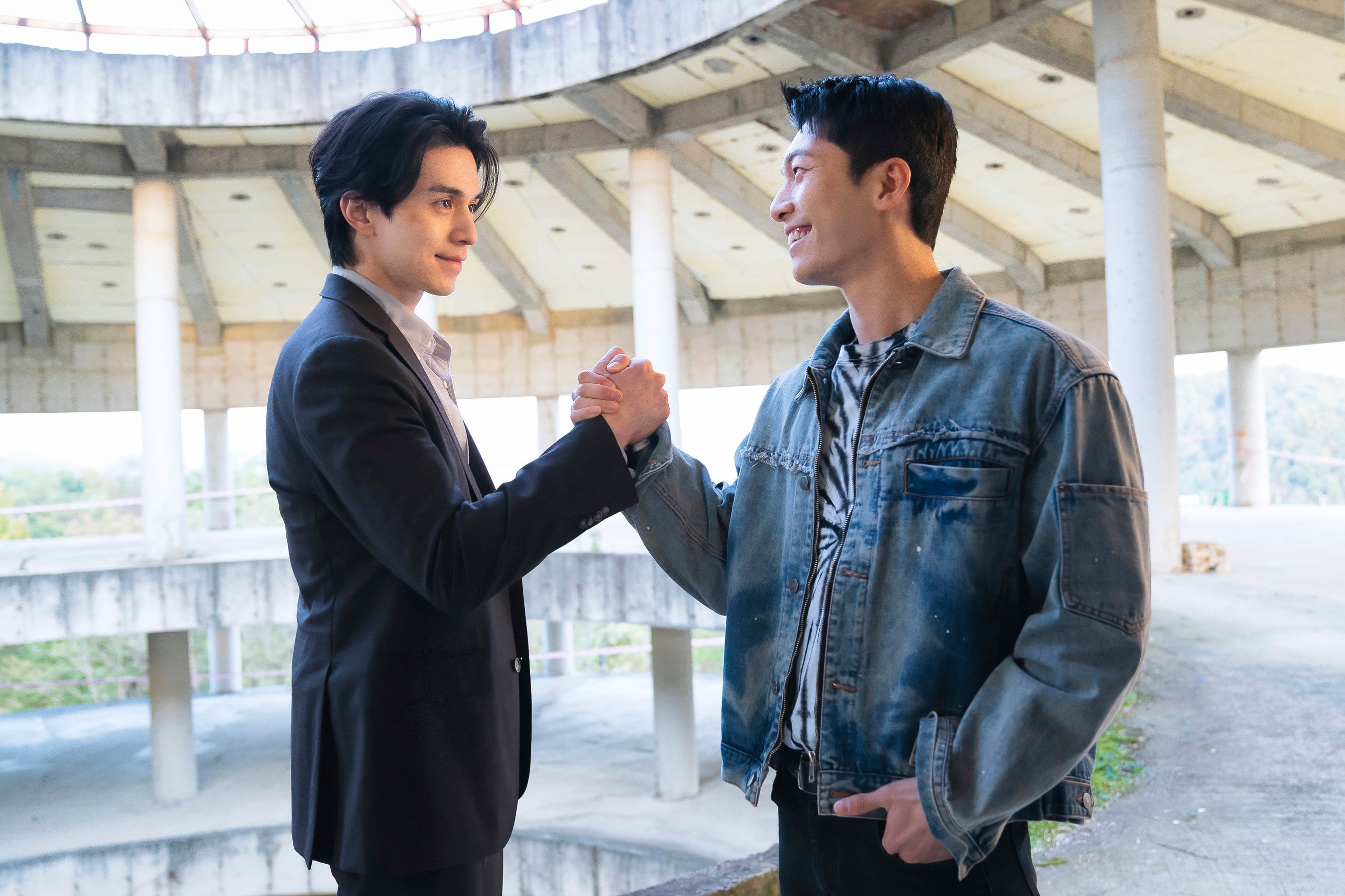 「バッド･アンド･クレイジー」© 2021 IQIYI INTERNATIONAL SINGAPORE PTE. LTD. All rights reserved.