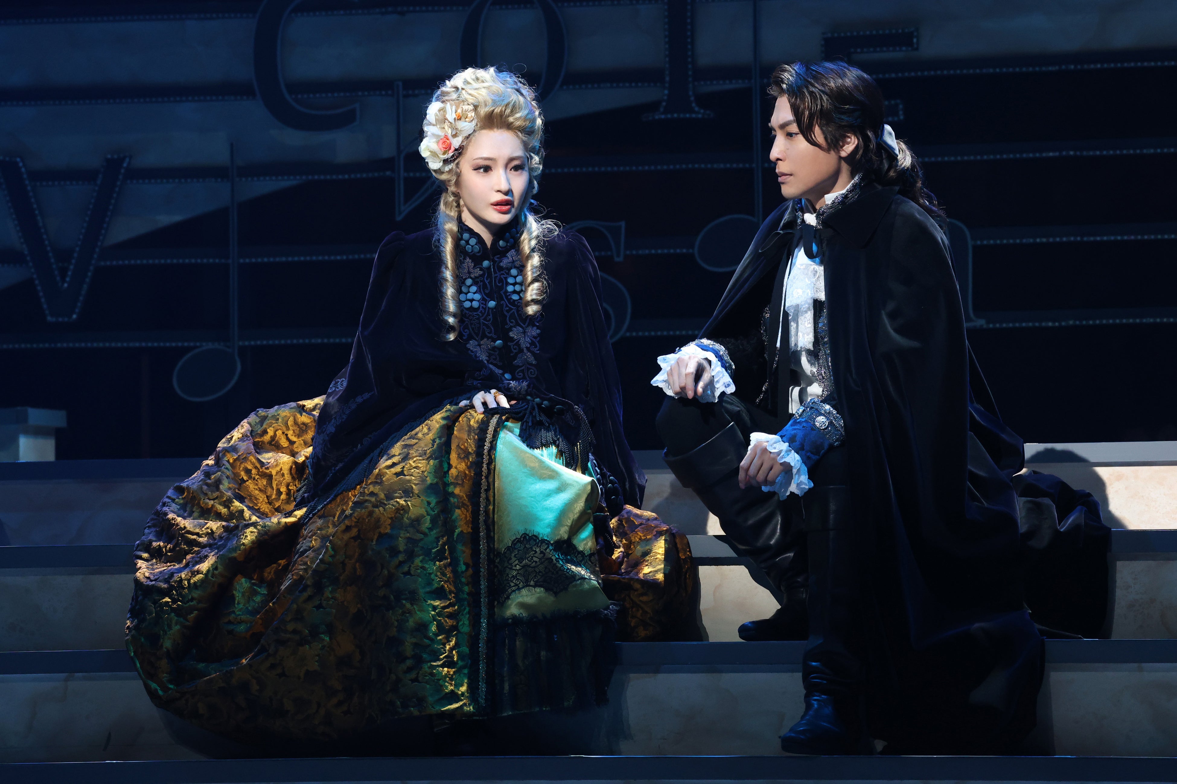 写真提供：東宝演劇部