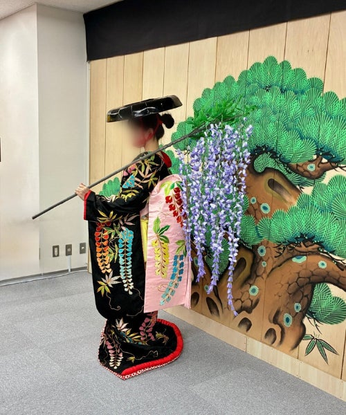 松竹衣裳の手仕事に迫る。日本文化を支える職人の世界~舞台衣裳を間近で感じられる感動体験ツアー~