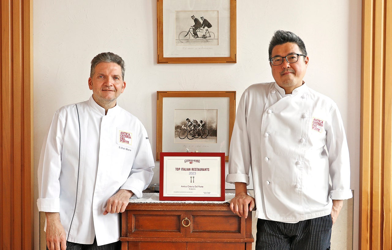 ▲　写真左　東京店総料理長 ステファノ・ダル・モーロ　写真右　東京店料理長 當間一貴