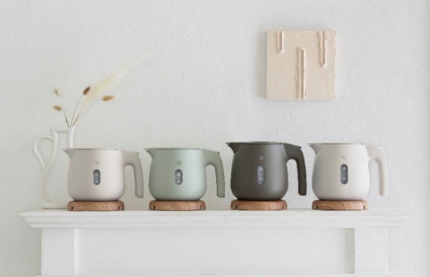 電気ケトルCK-SA06／CK-SA08　左からサンドグレー(-HZ)、ダスティグリーン(-GZ)、 チェスナットブラウン（-TZ）、サンドグレー(-HZ)