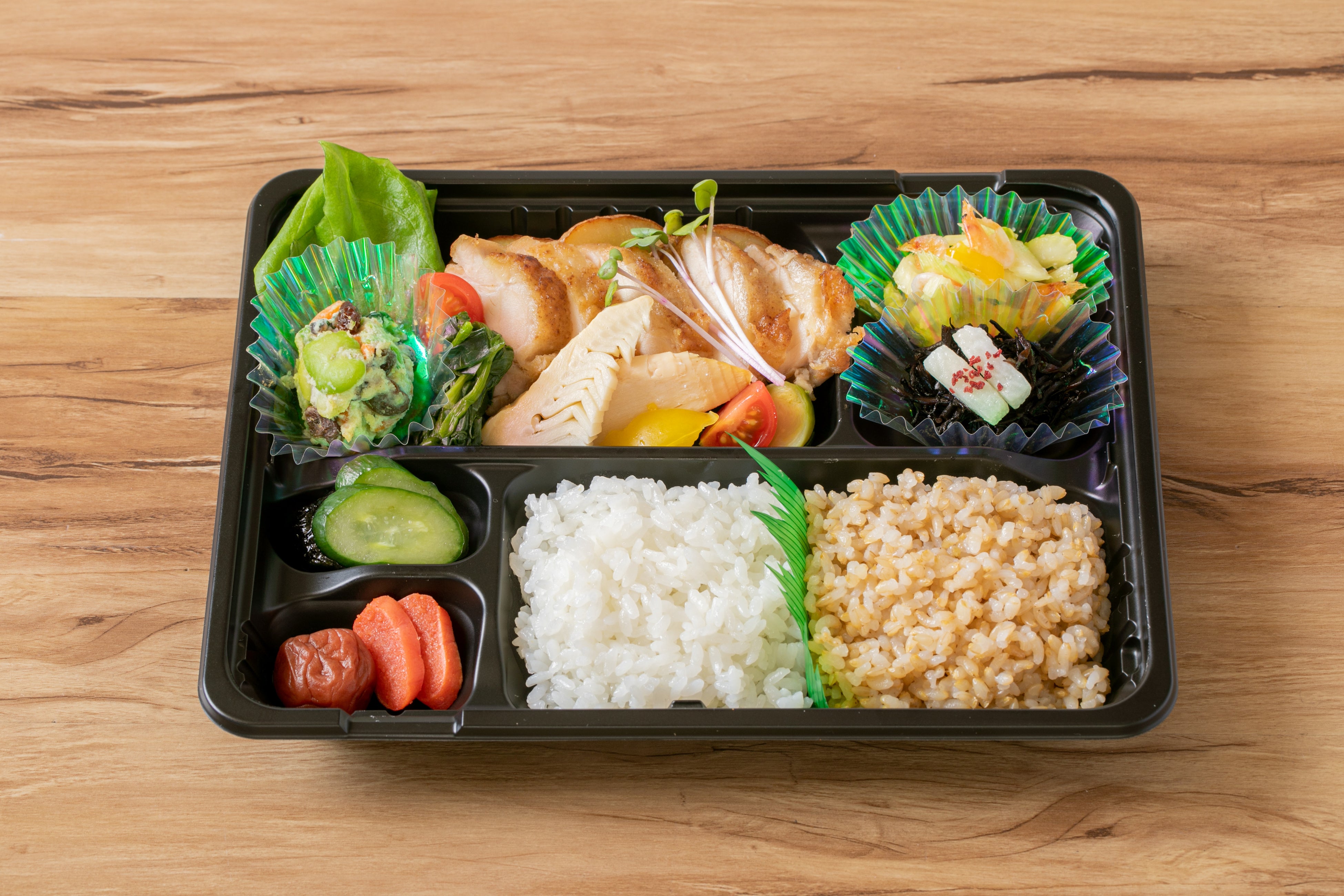 テイクアウト「象印御膳　旬」 1,580円（税込）