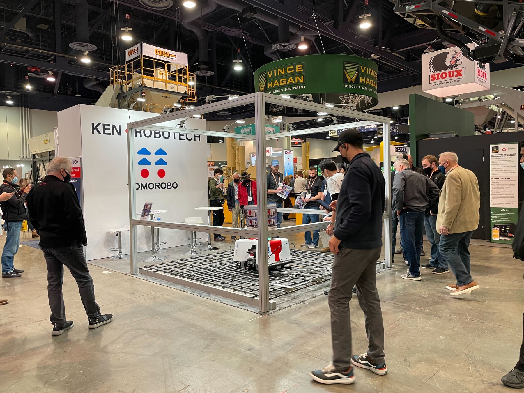 建ロボテック、「WORLD OF CONCRETE 2022」に初出展しました!