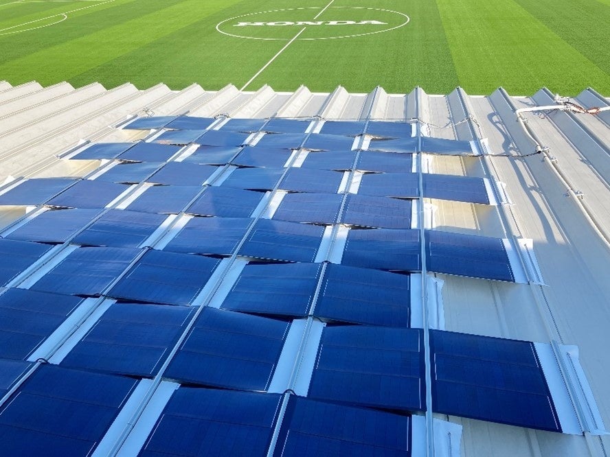 三重県でフィルム型太陽電池向け施工法「シート工法」の実証を開始