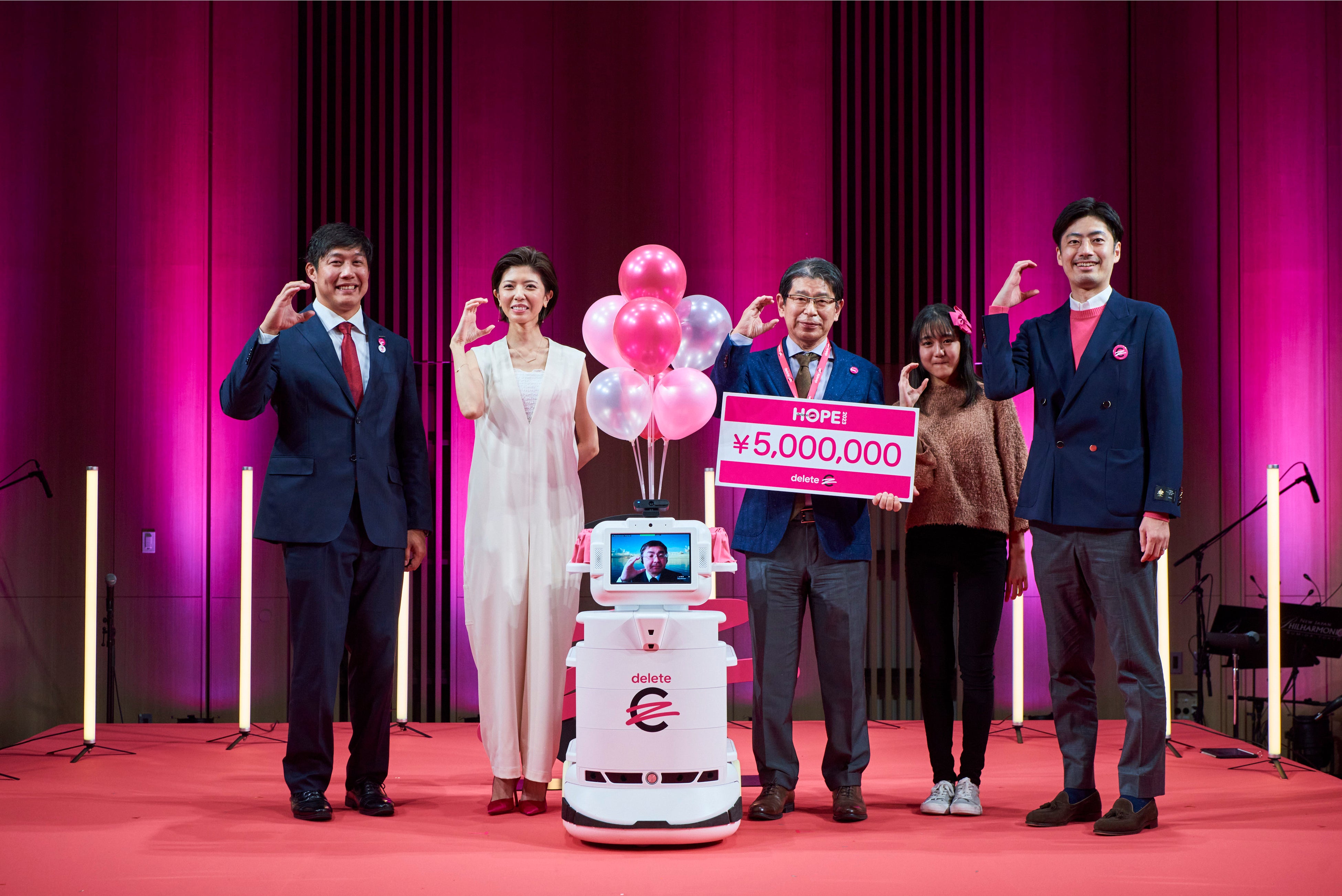 左から　栗原大介さん　宮地真緒さん　松本光史さん（リモート参加） 大野真司さん　櫛田ひなのさん　deleteC代表理事小国士朗