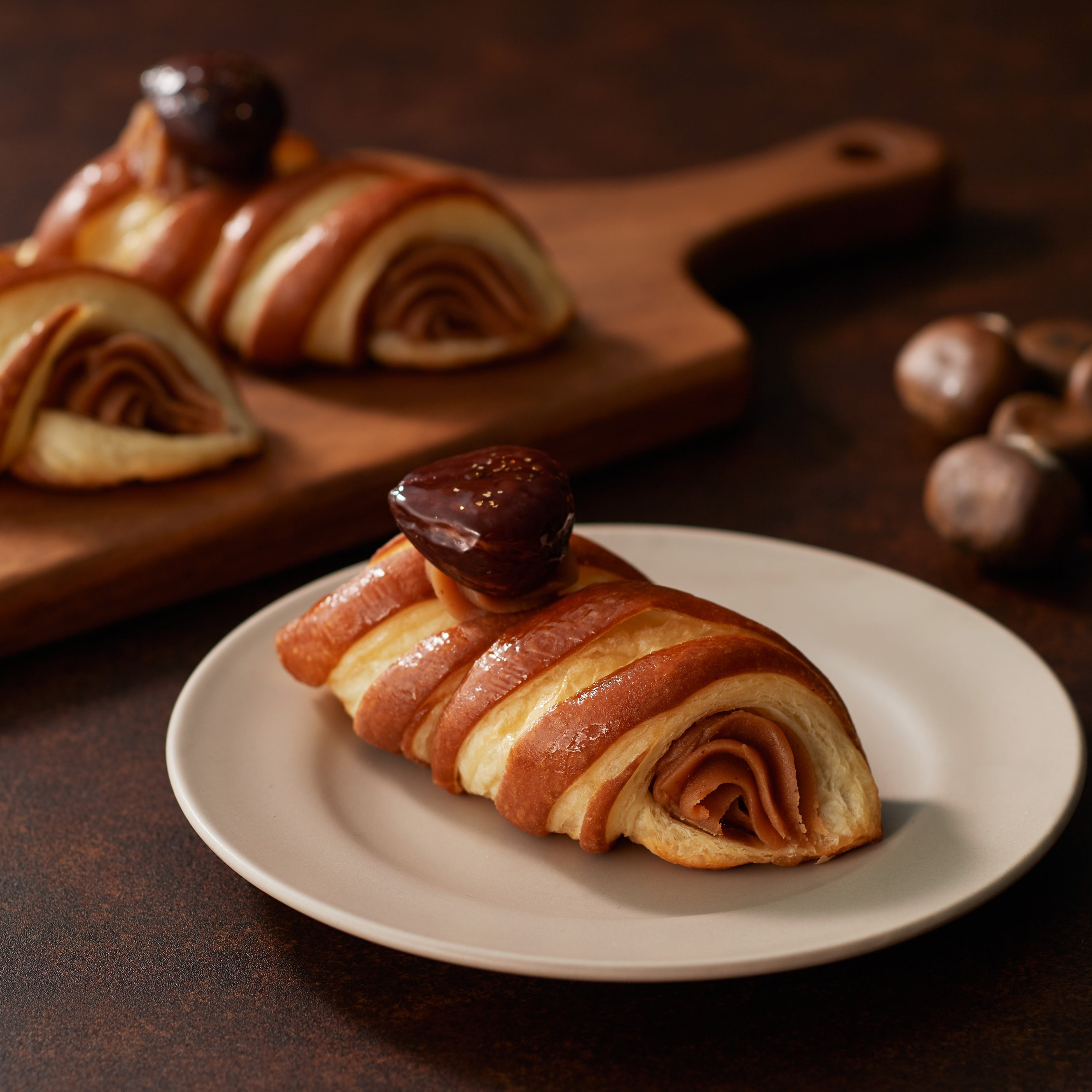 「GGCo.」ラムが香る マロンのコロネ