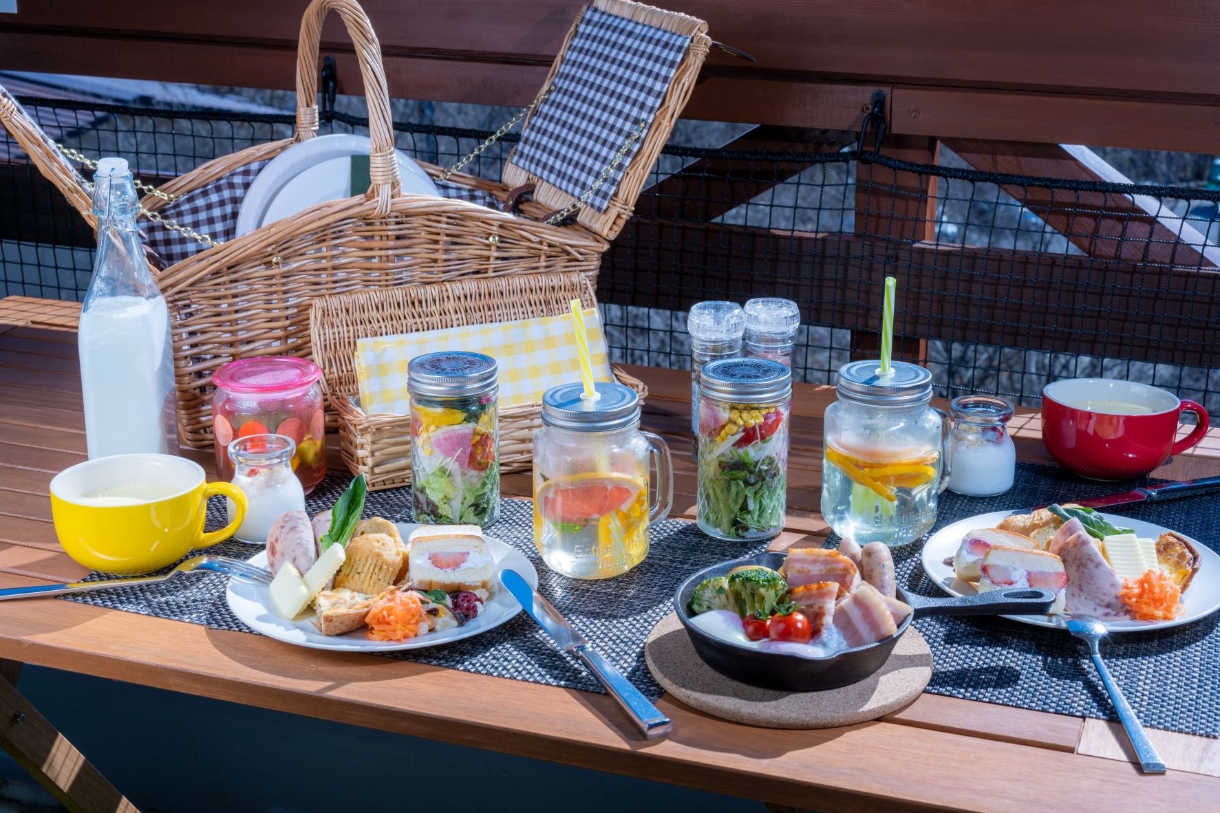 ピクニック朝食イメージ