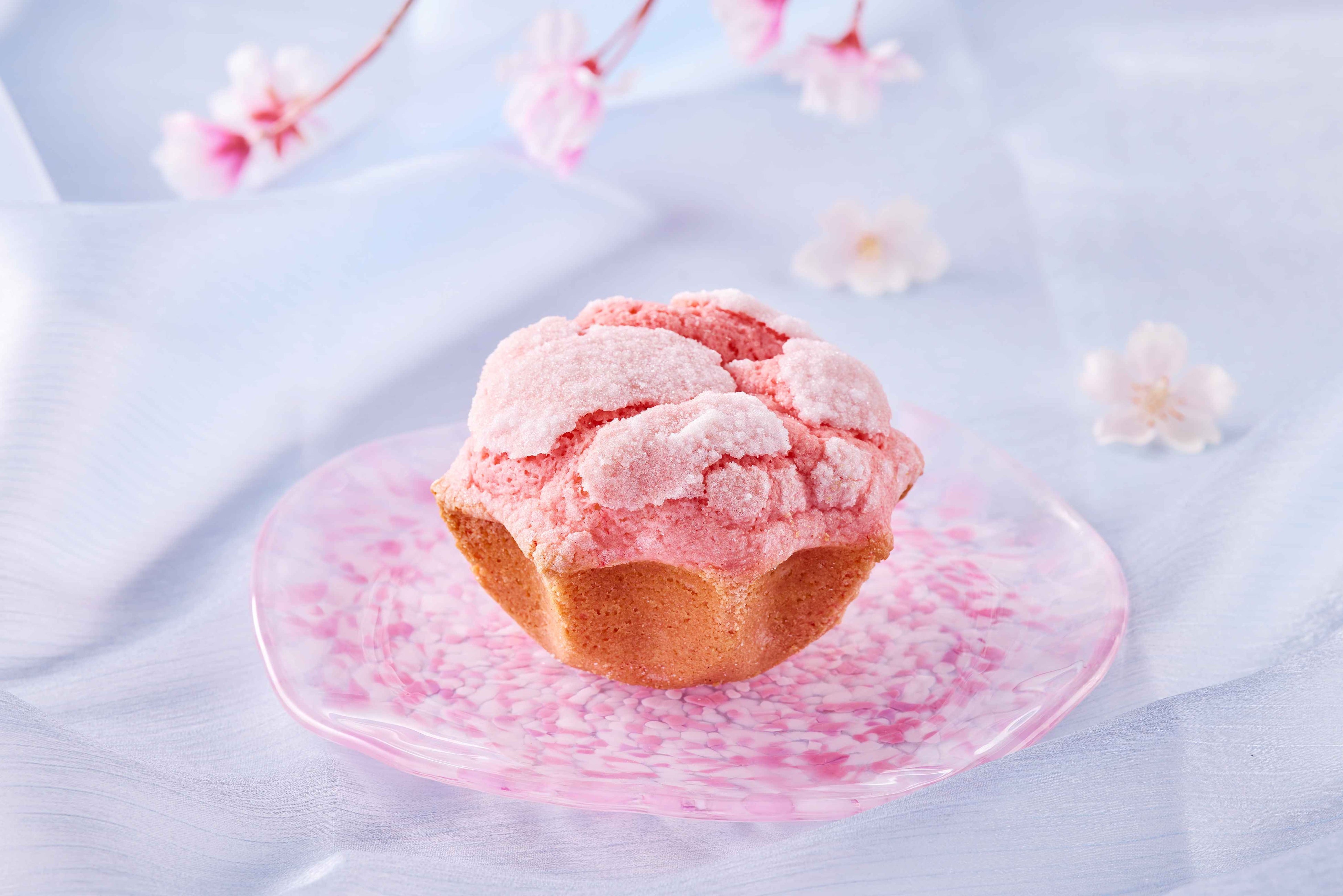 「GGCo.」さくさく桜メロンパン