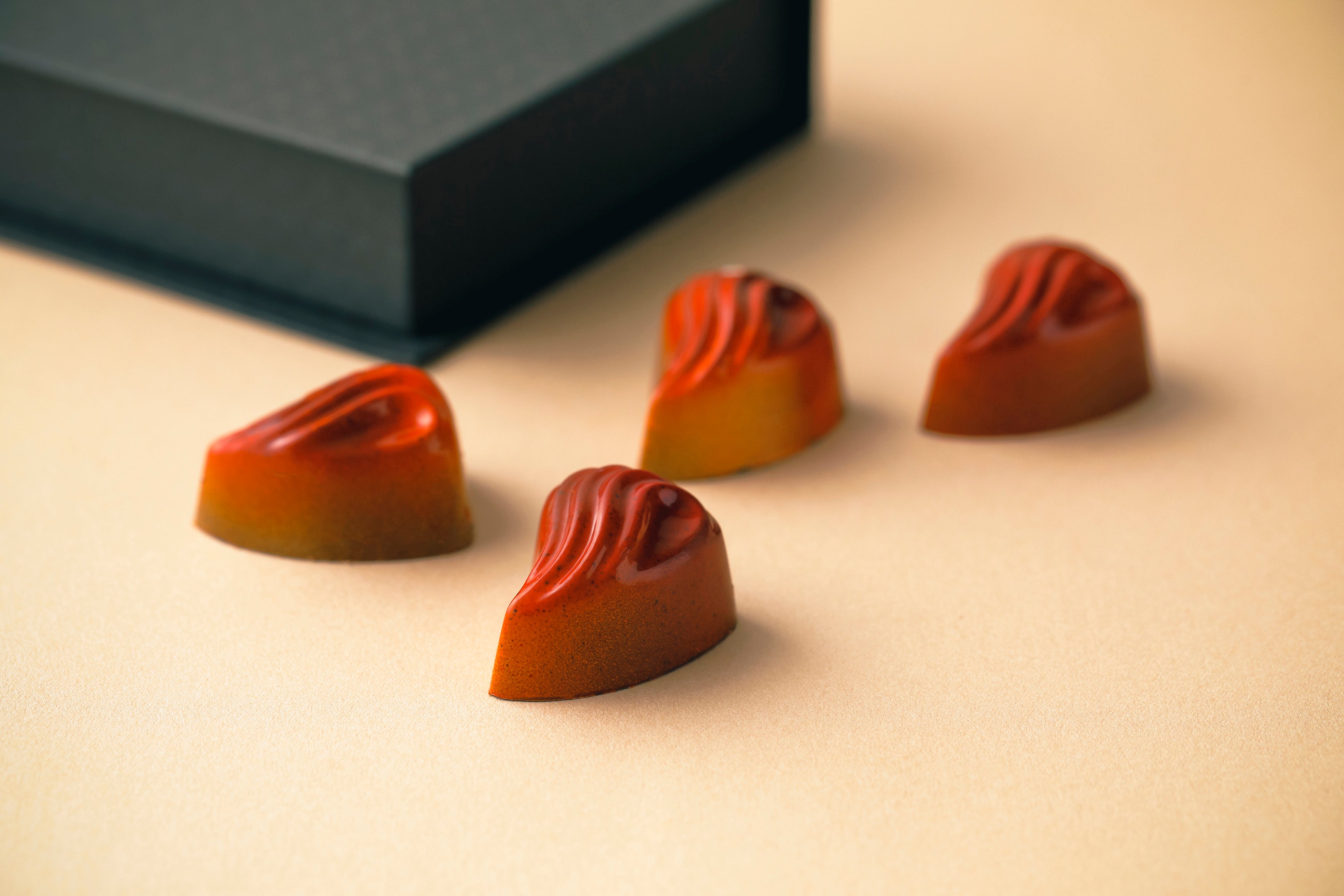 「ほうじ茶のボンボンショコラ」イメージ