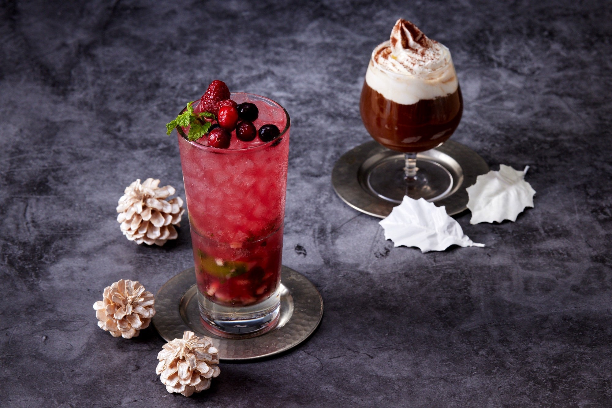 【コートヤード・バイ・マリオット東京ステーション】冬のカクテルイメージ