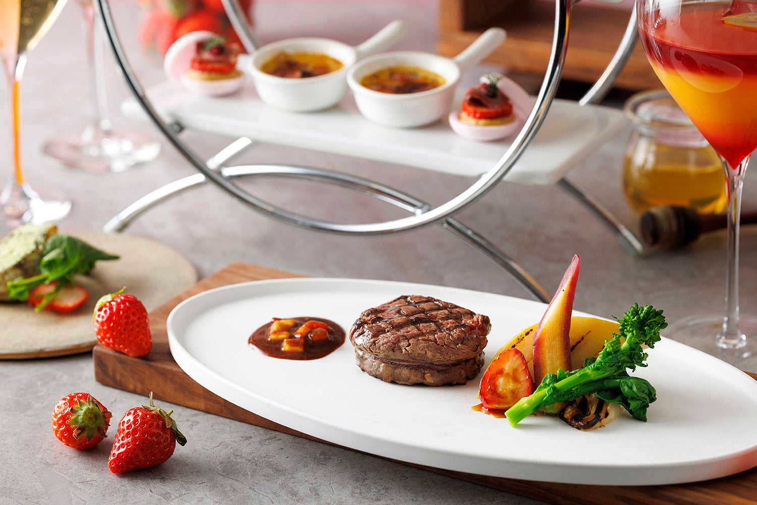 肉料理 イメージ