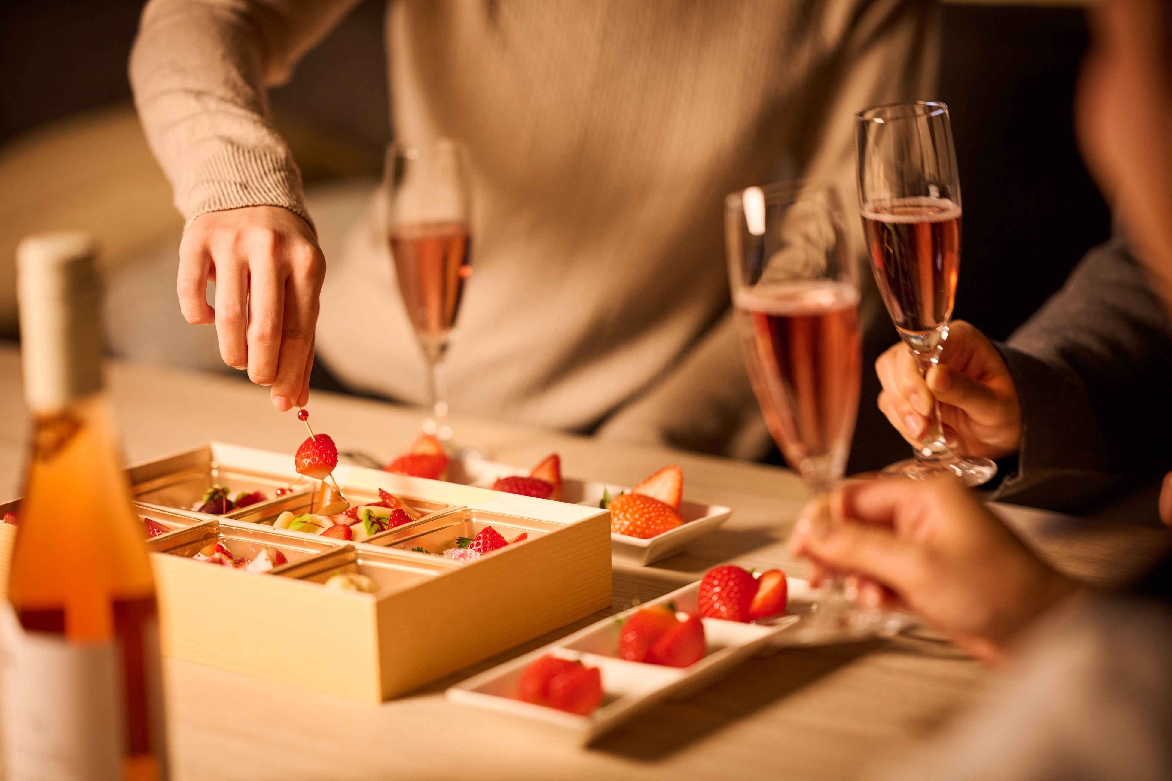 【ホテルラフォーレ那須】いちご食べ放題やホテル特製いちご尽くしおつまみなど、朝から晩まで旬のいちごを楽しみ尽くす至福の滞在　宿泊プラン「那須いちご三昧ステイ 」を発売