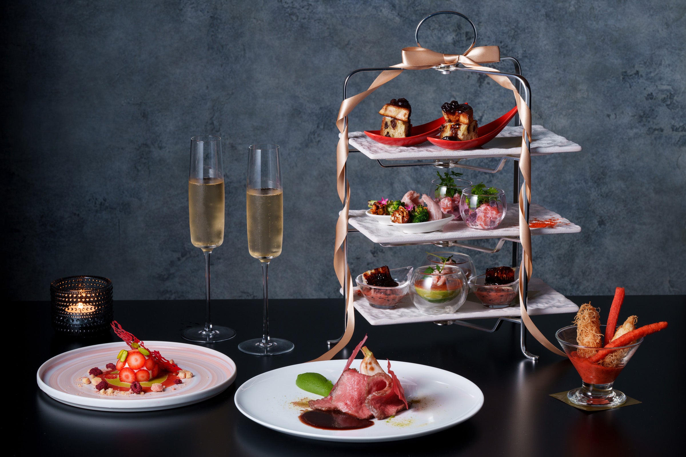 クリスマスカラーに彩られた限定ハイティーを、高層階の開放的な空間で「Christmas High Tea 2026」【ウェスティンホテル仙台】