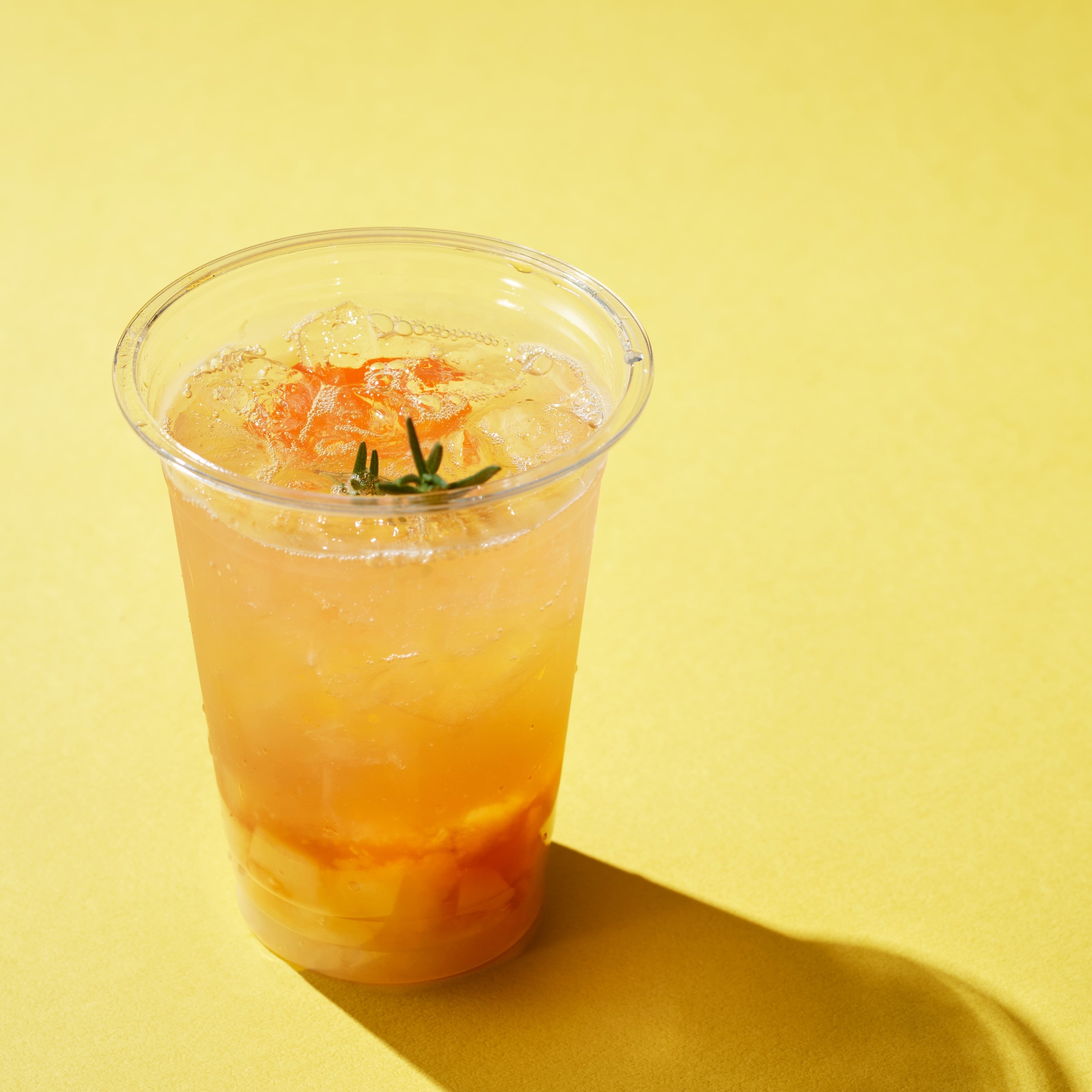 「GGCo.」白桃ティーソーダ