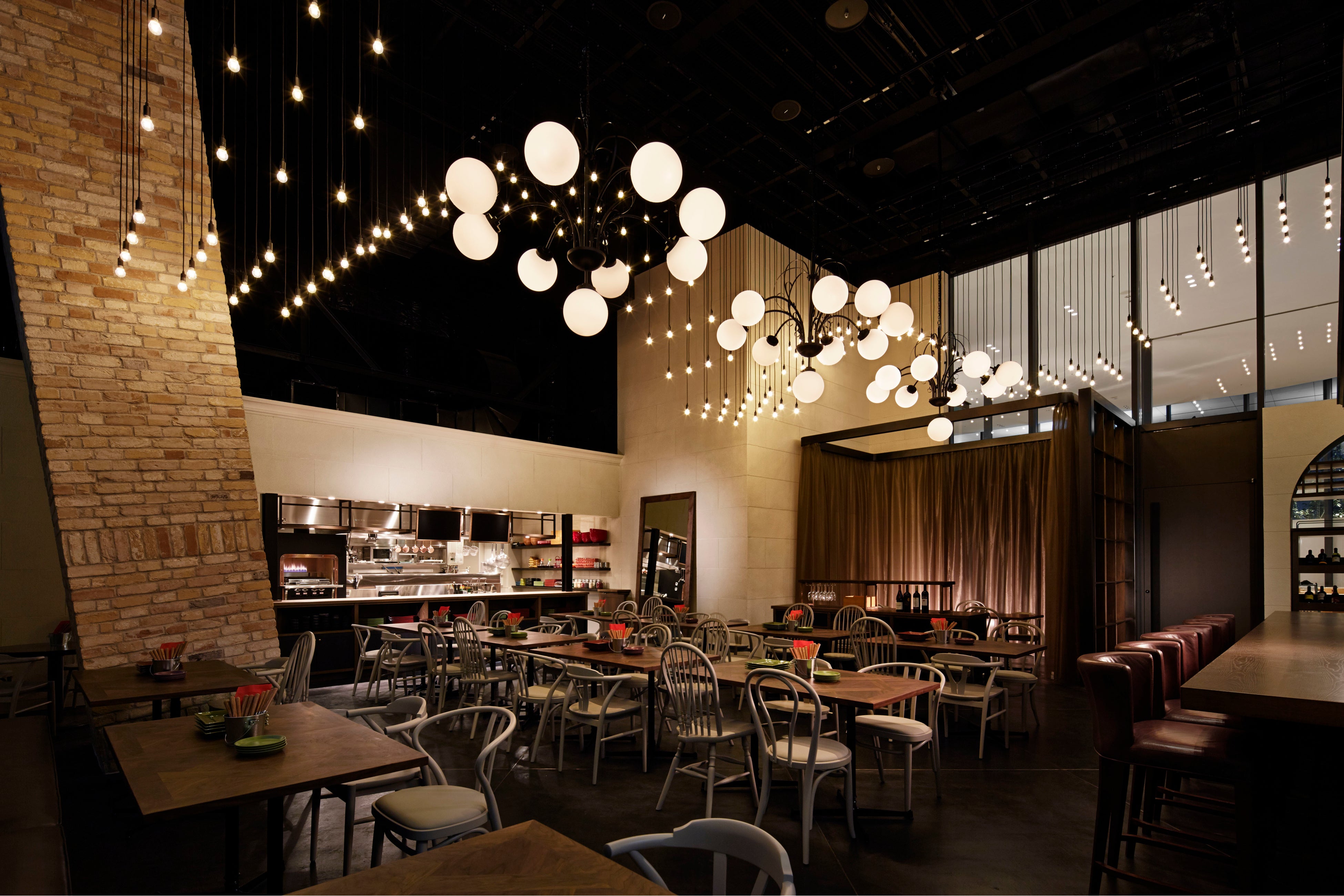 LAVAROCK_店内イメージ