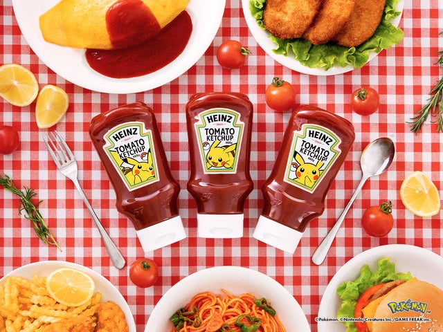 ハインツの逆さボトルケチャップにピカチュウが登場 今にも飛び出し ハインツの逆さボトルケチャップにピカチュウが登場 今にも飛び出し